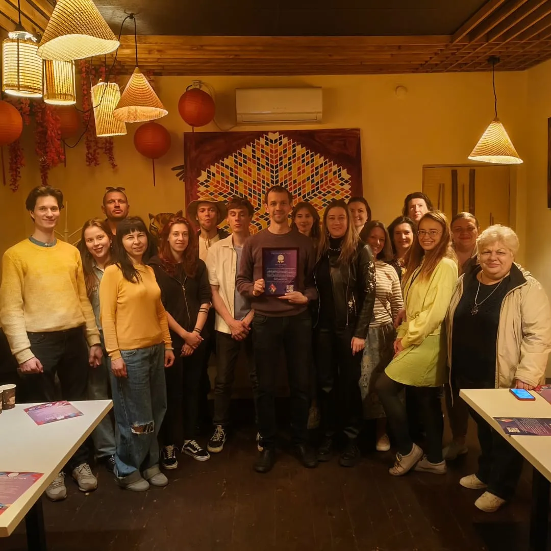 Наймасовіше написання картини олійними фарбами в Україні рекорд України