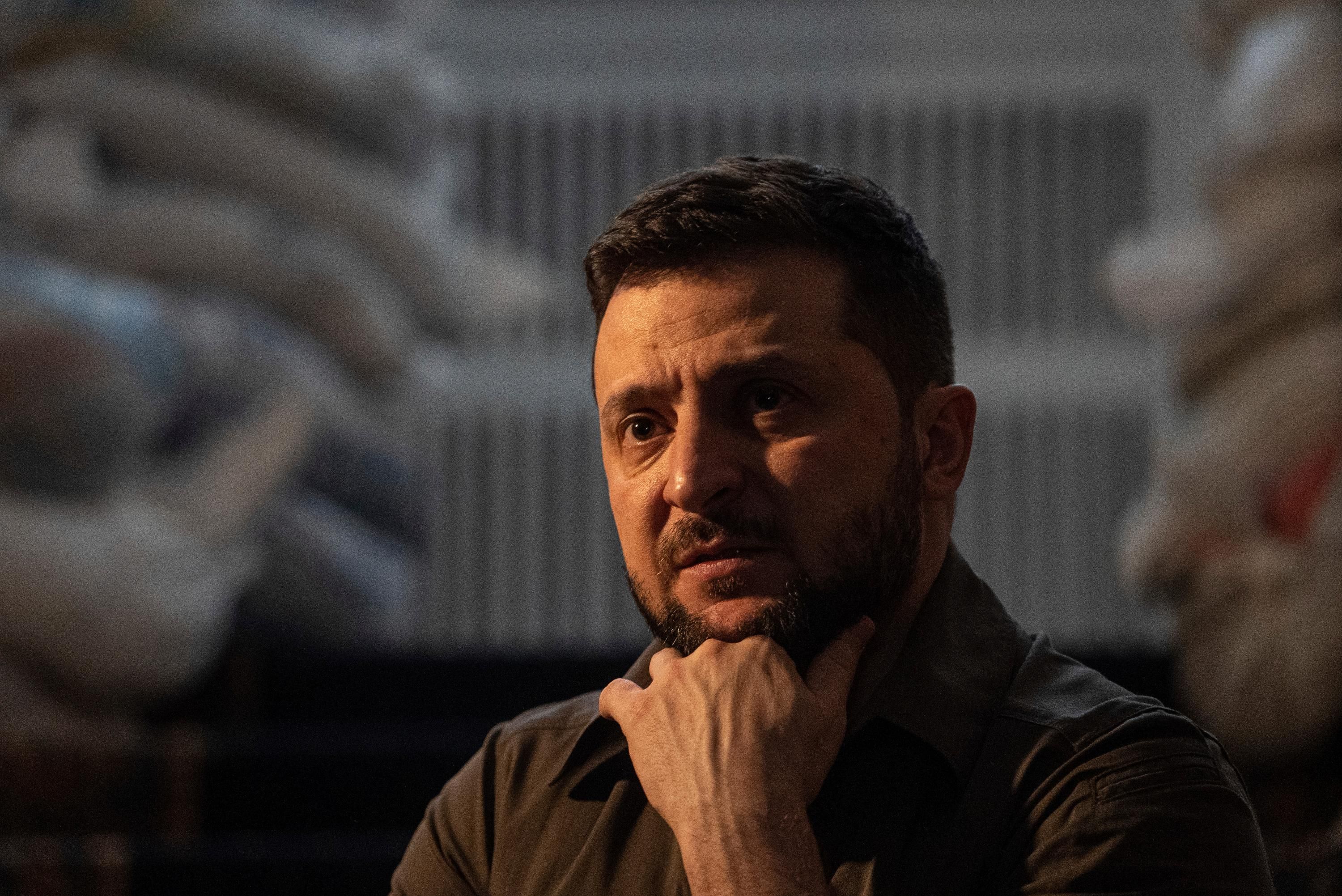 Володимир Зеленський має говорити відверто із суспільством - 24 Канал Володимир Зеленський має говорити відверто із суспільством - 24 Канал