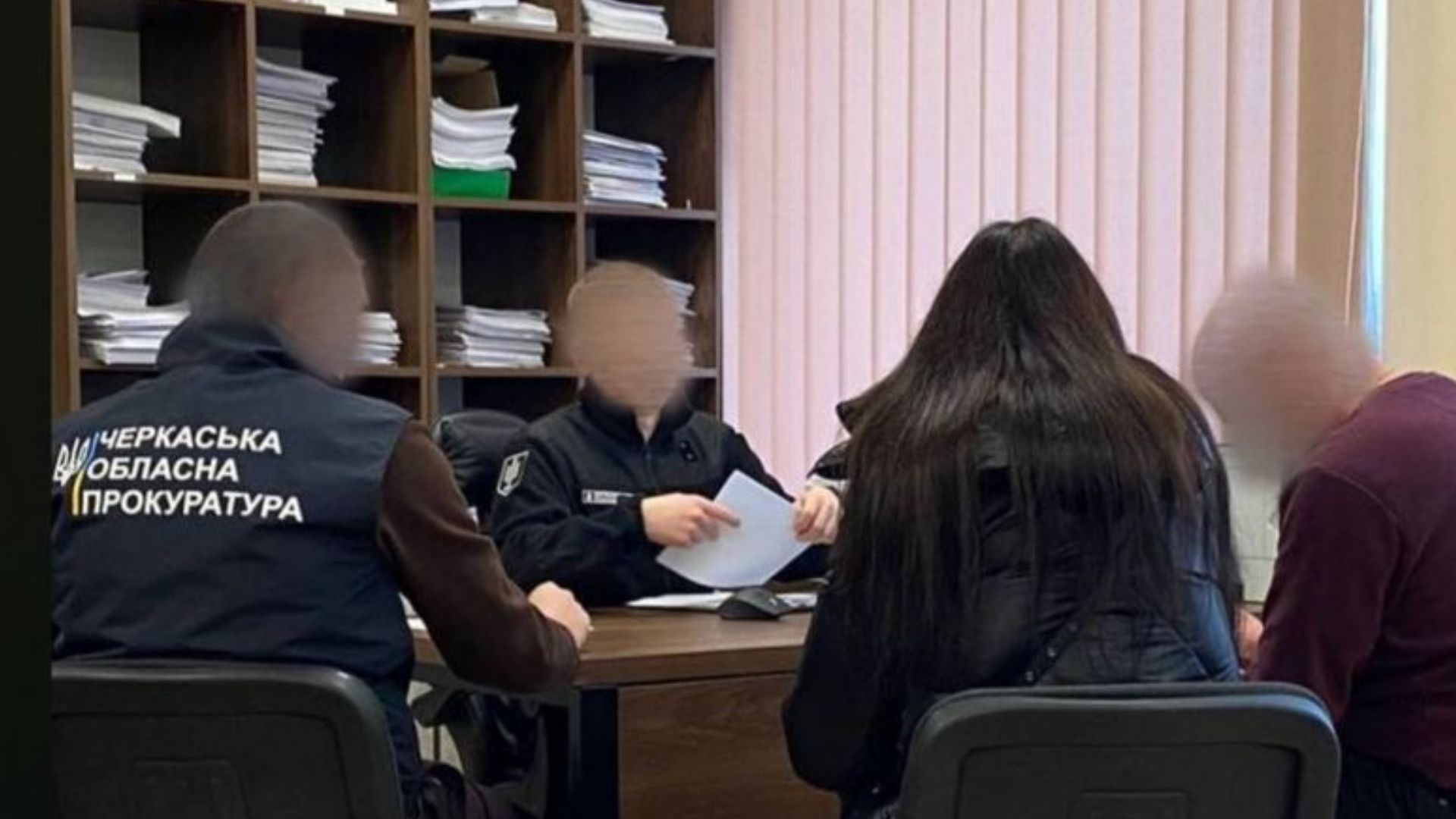 Должностному лицу налоговой сообщили о подозрении