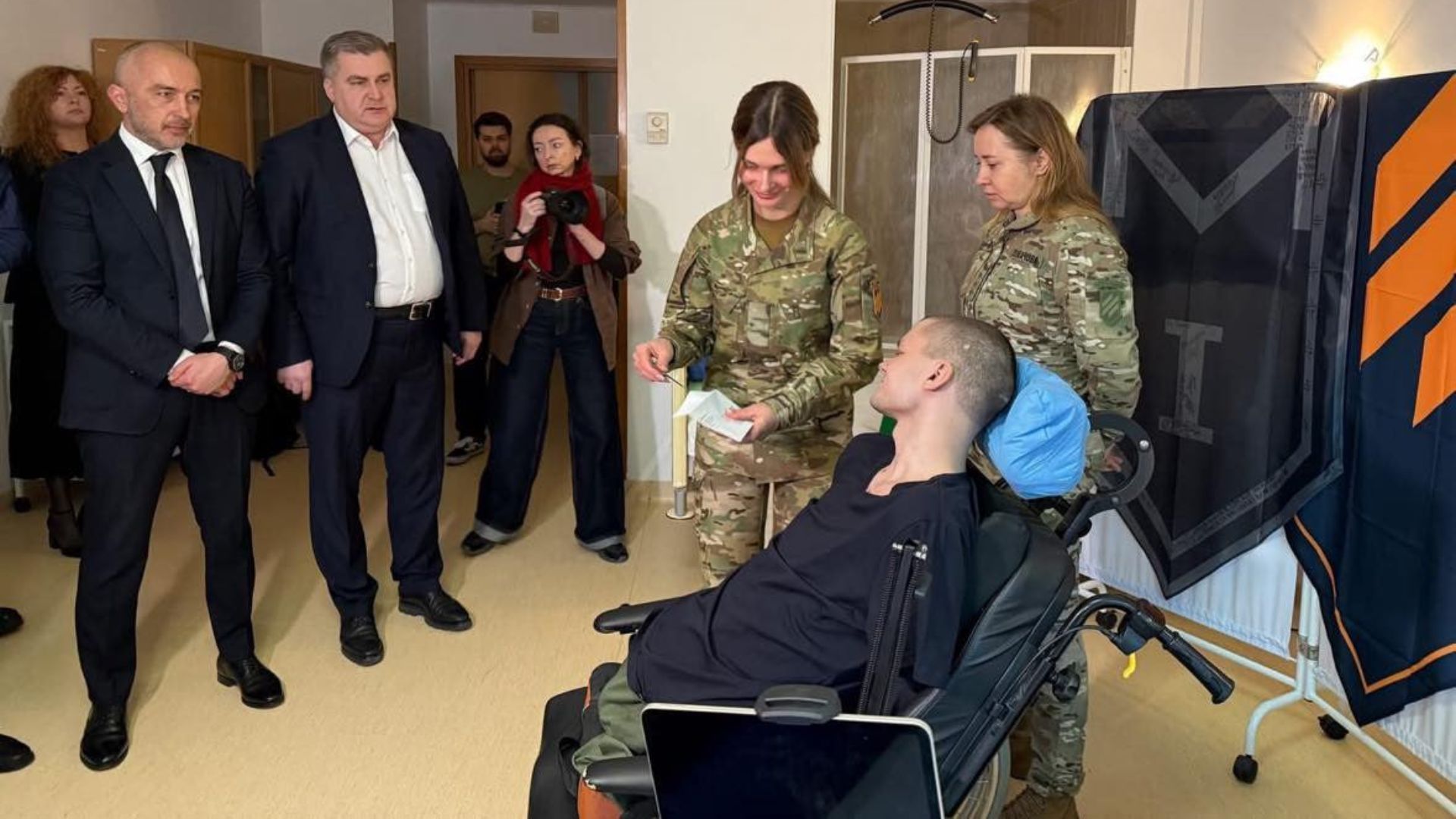 Блогер Наумович прокомментировал скандал с ПриватБанком Блогер Наумович прокомментировал скандал с ПриватБанком