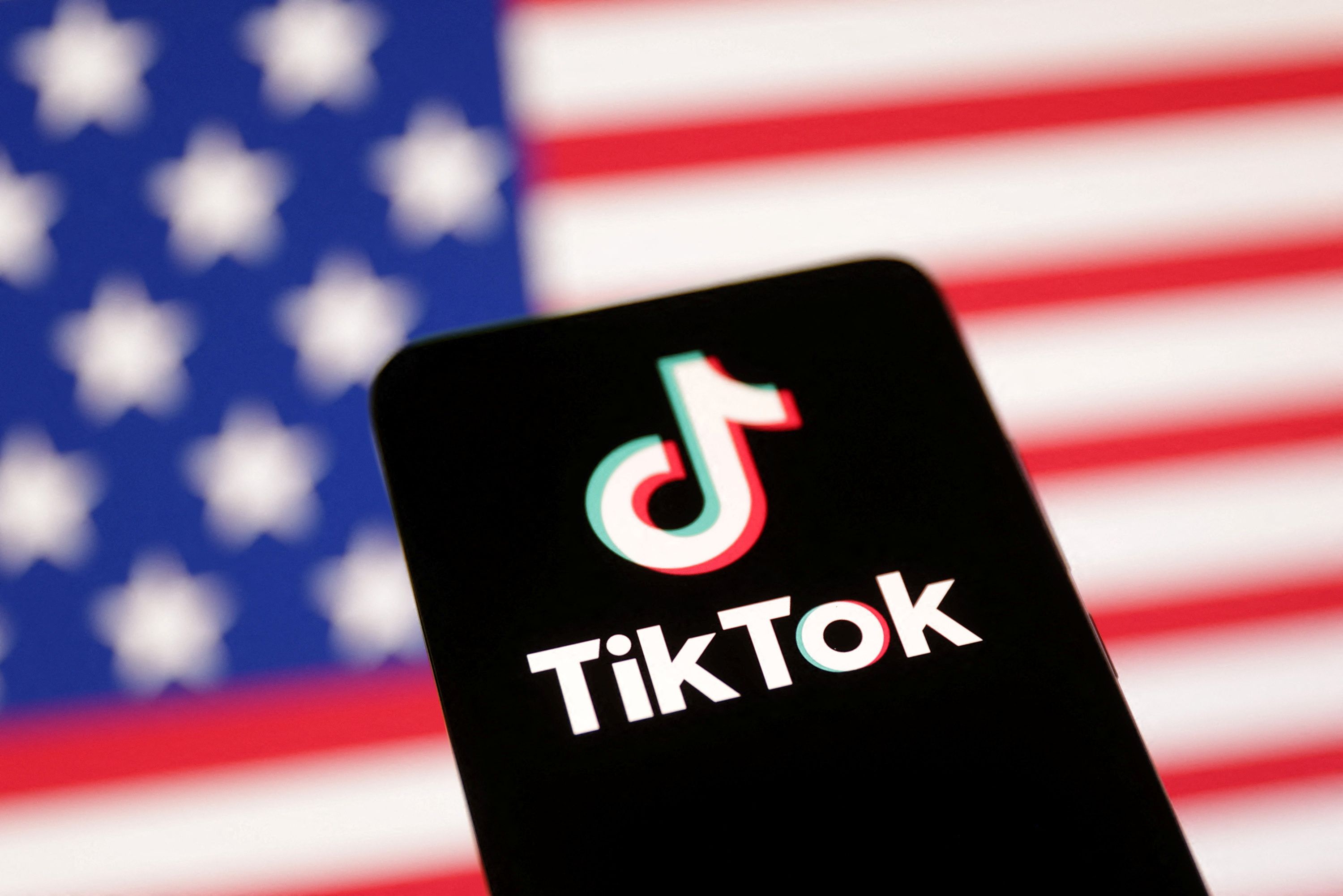 TikTok продал американское подразделение за 14 миллиардов долларов TikTok продал американское подразделение за 14 миллиардов долларов