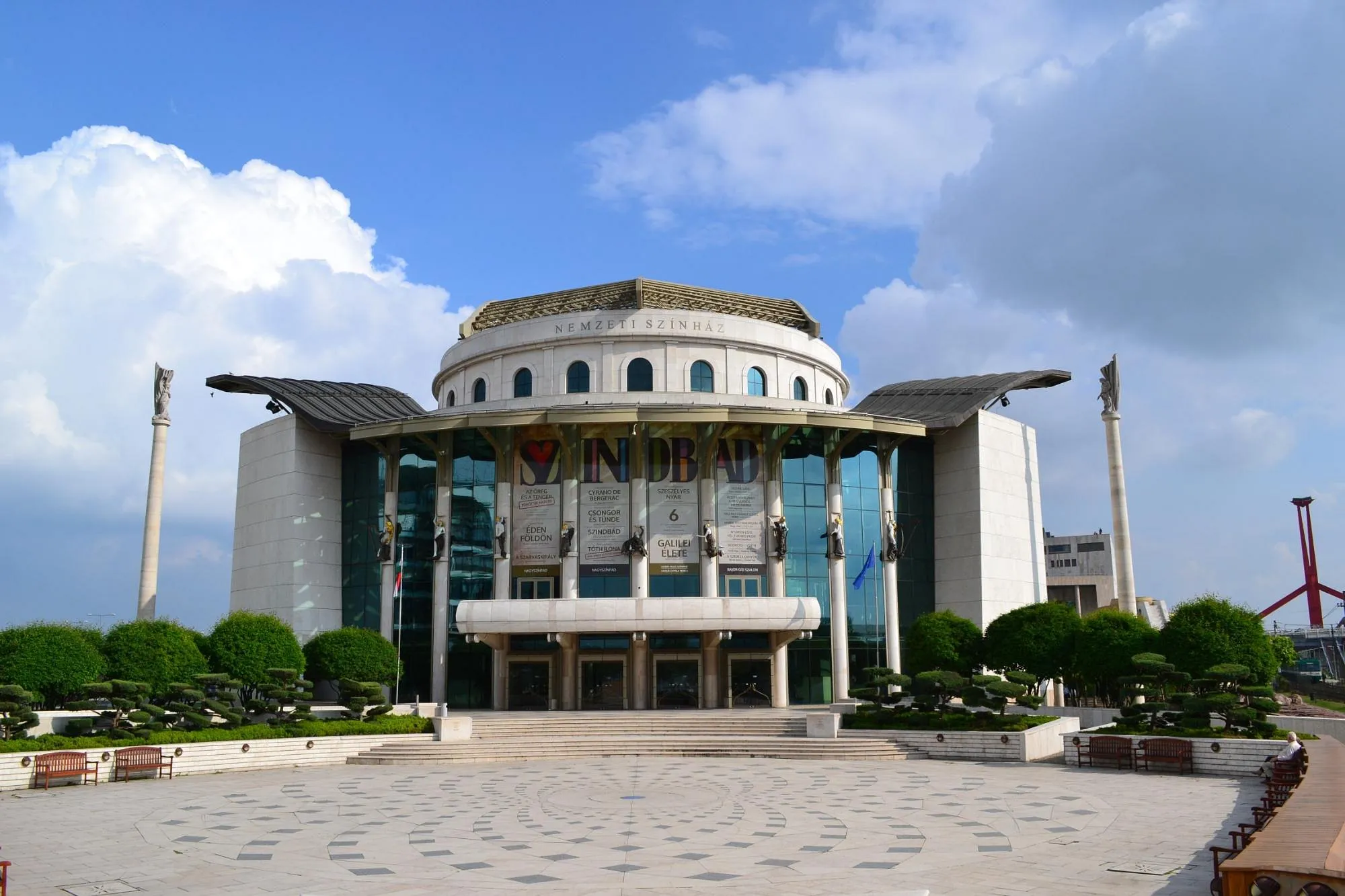 Національний театр у Будапешті / фото TripAdvisor Національний театр у Будапешті / фото TripAdvisor