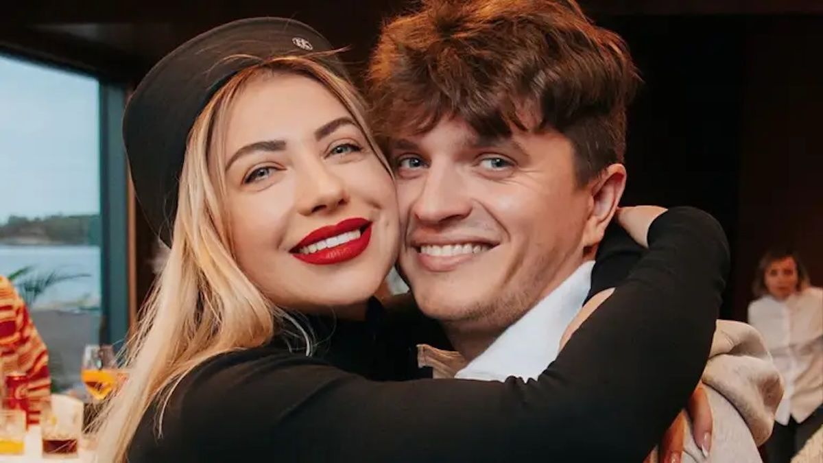 Дом Анатолия Анатолича и Юлы