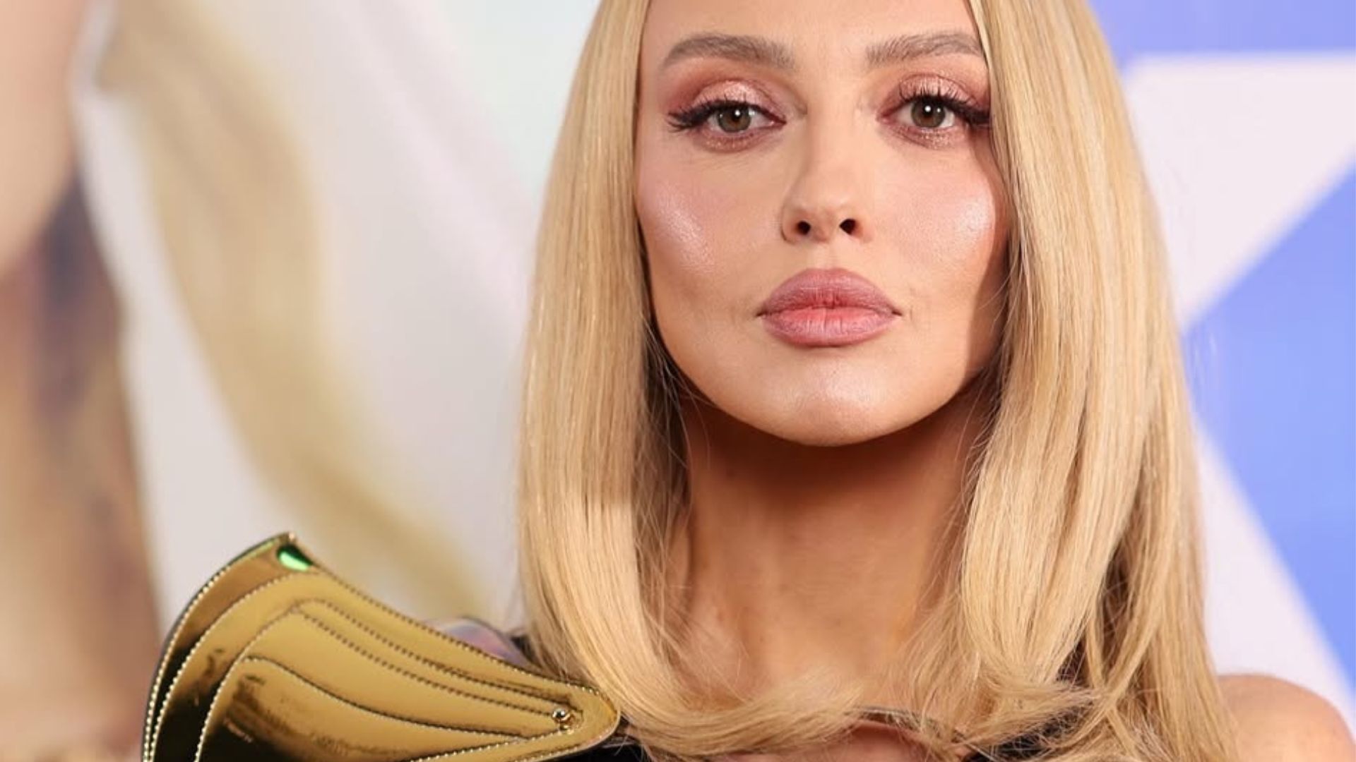 Оля Полякова Оля Полякова