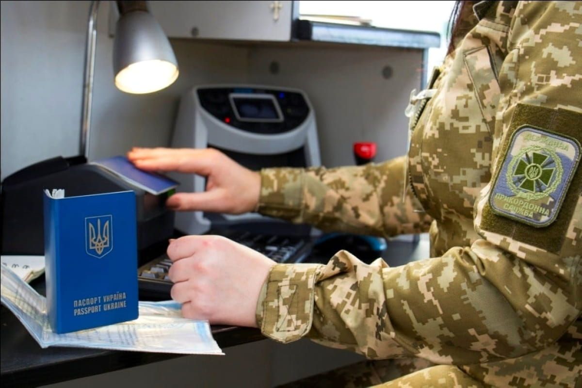 Выезд с ребенком за границу - какие документы нужно иметь