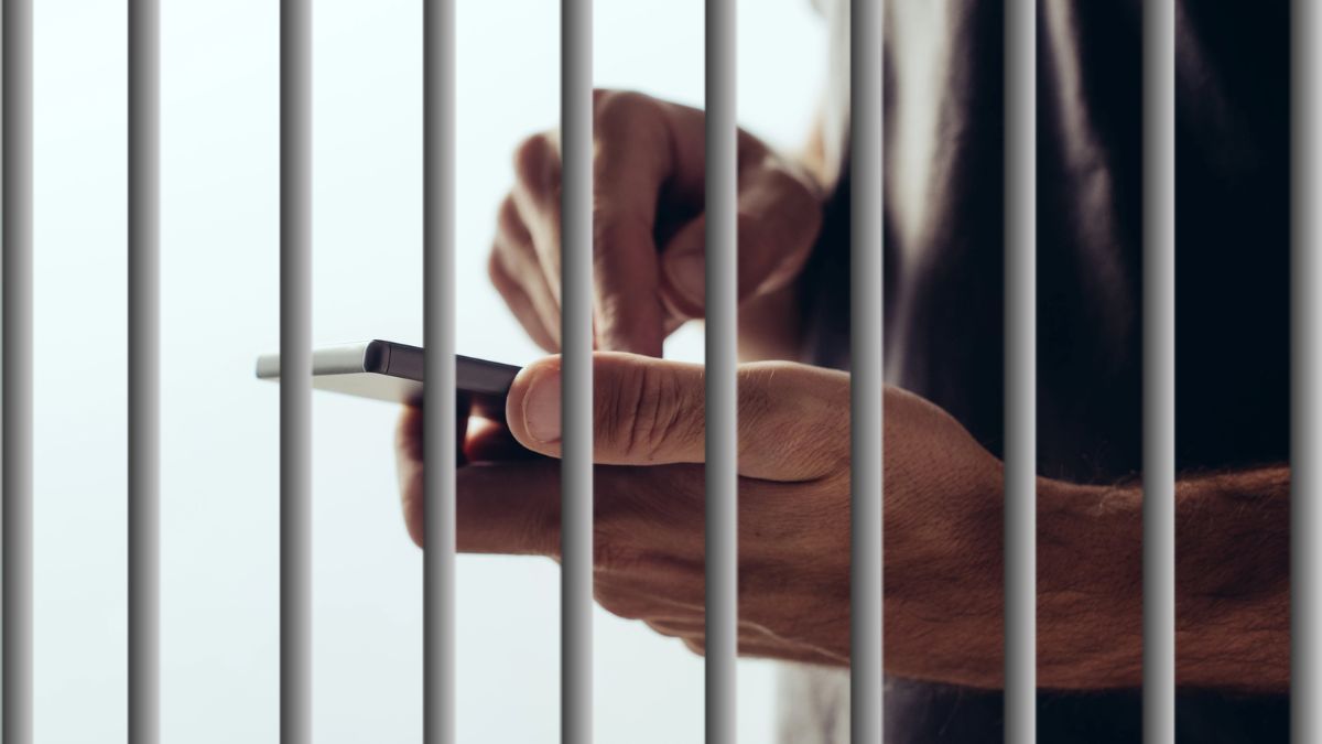 Приватность в Китае под замком Приватность в Китае под замком