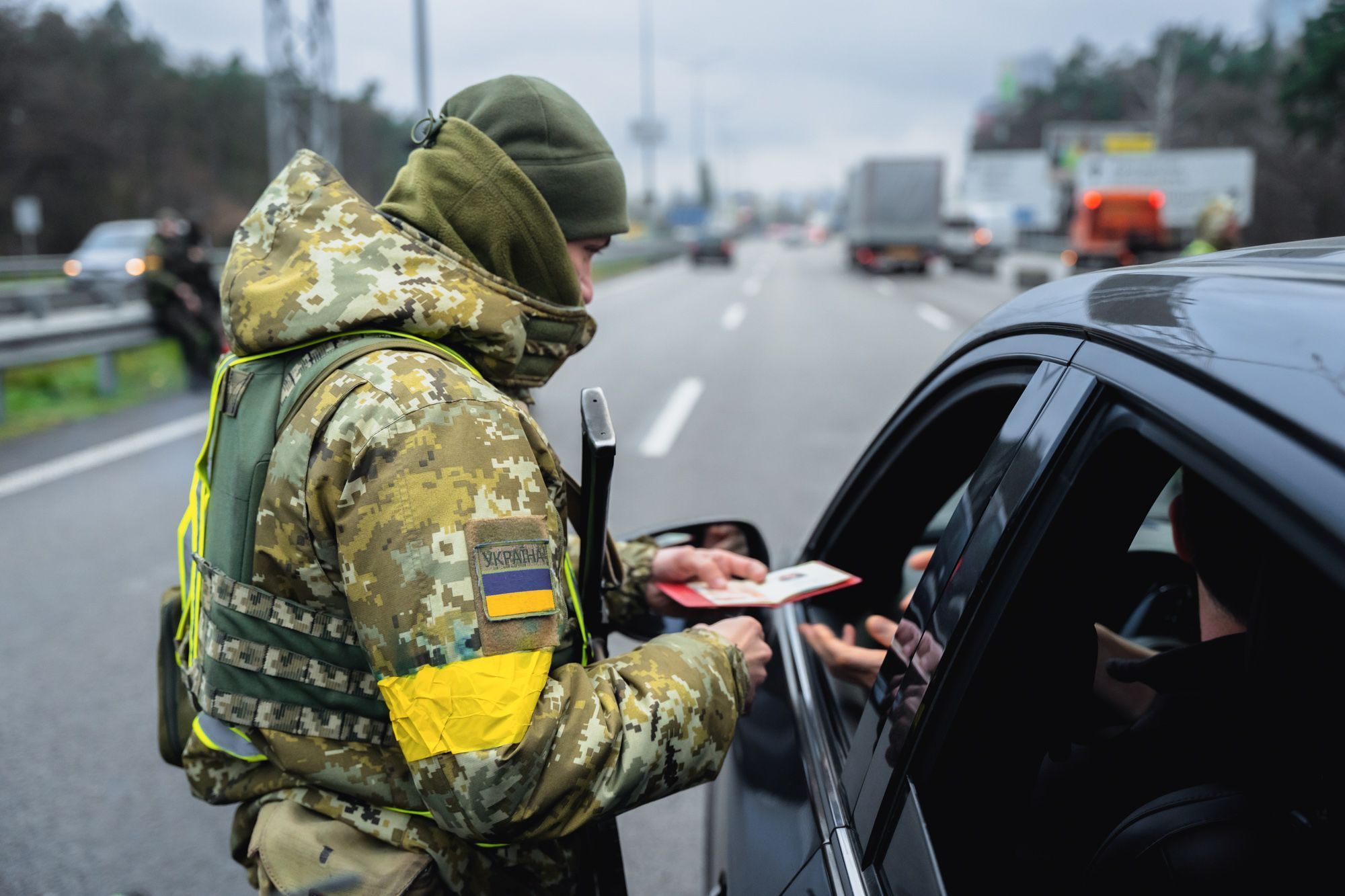 Деякі пункти пропуску дуже завантажені перед святами Деякі пункти пропуску дуже завантажені перед святами