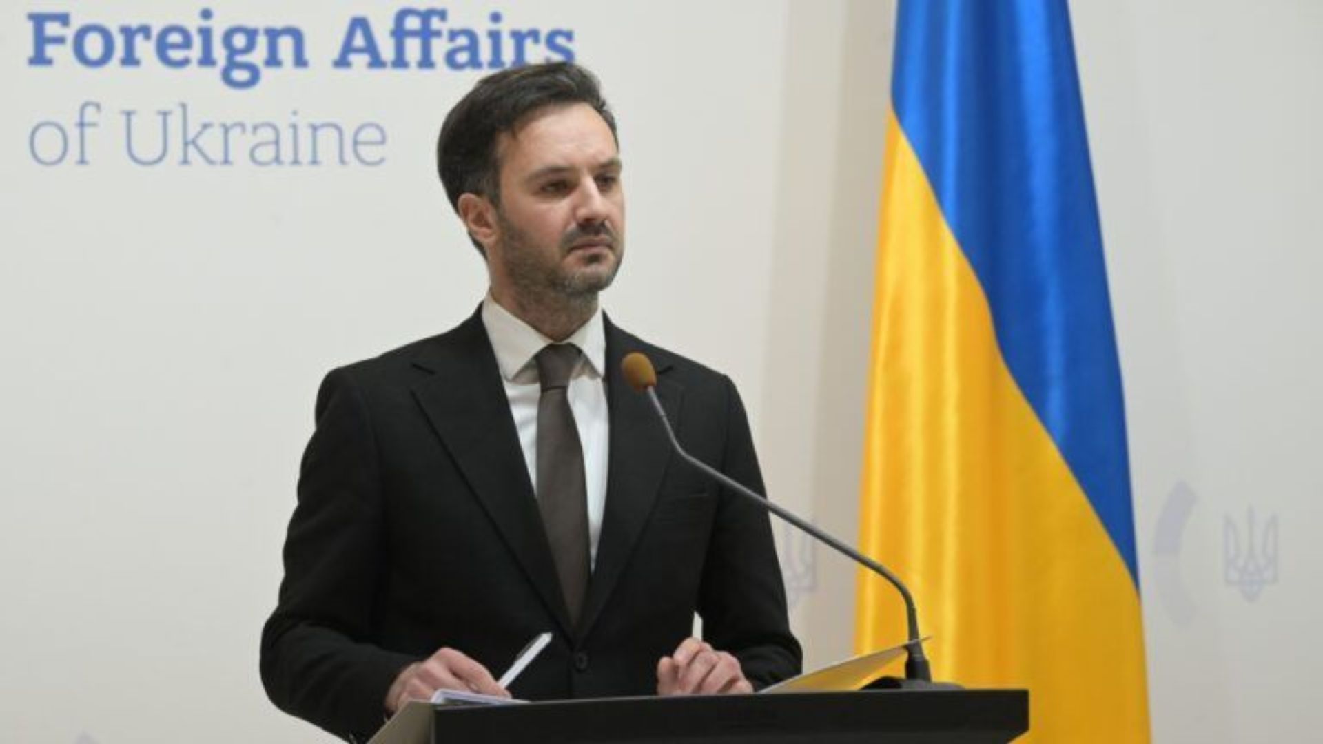 Георгій Тихий прокоментував стенограму розмови Путіна і Буша Георгій Тихий прокоментував стенограму розмови Путіна і Буша