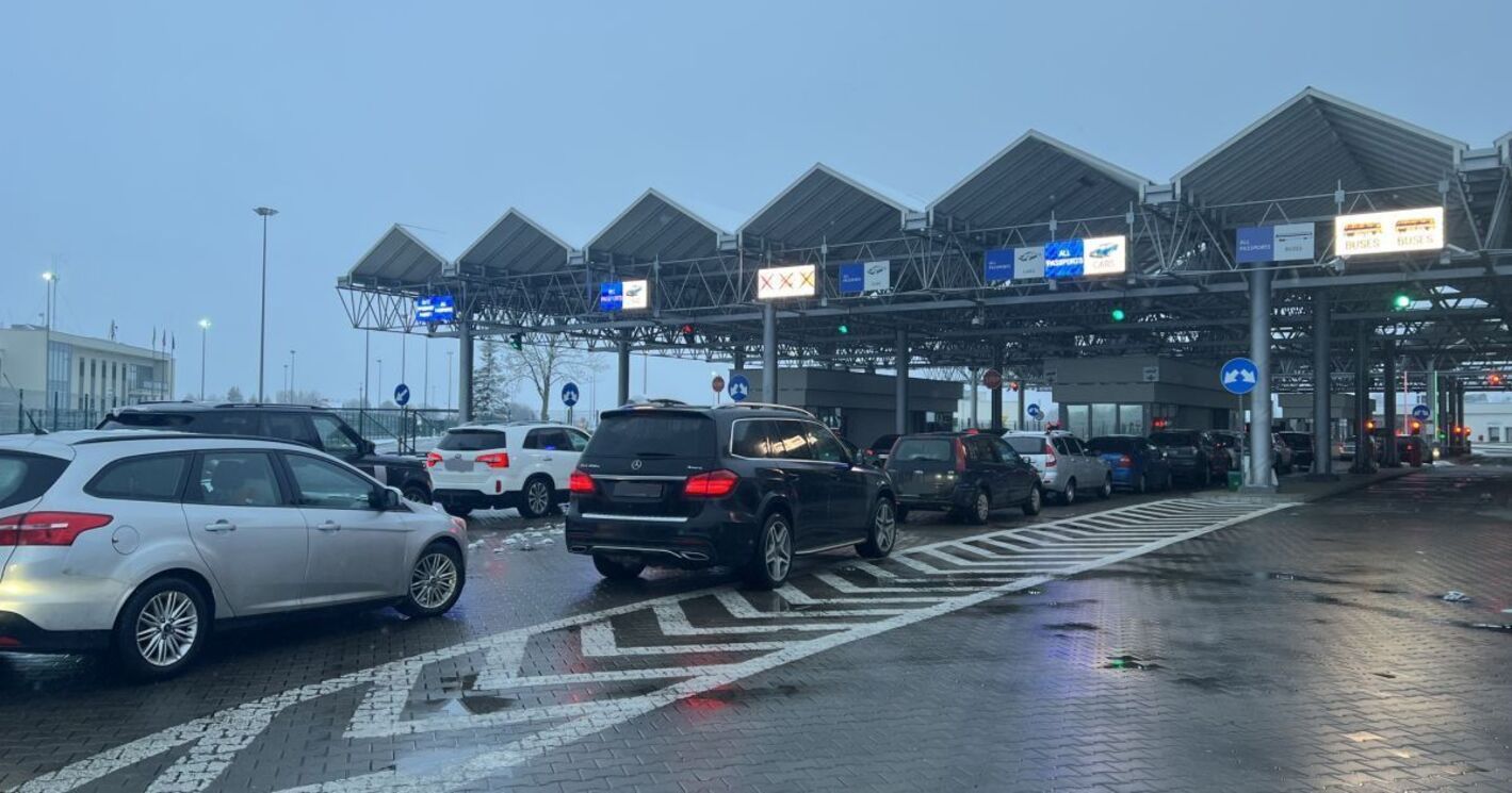 Где есть очереди на границе на вечер 25 декабря