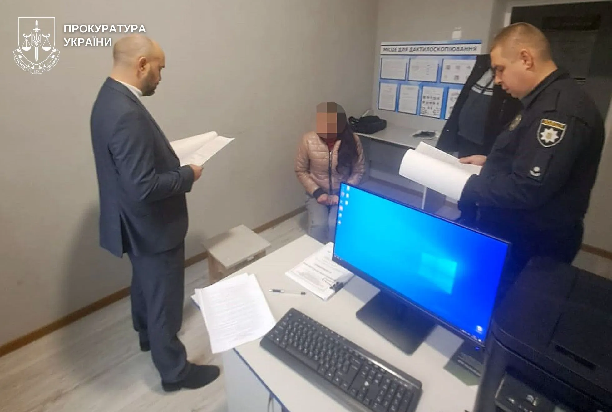 У Вінницькій області жінка вдарила дитину ножем по голові У Вінницькій області жінка вдарила дитину ножем по голові