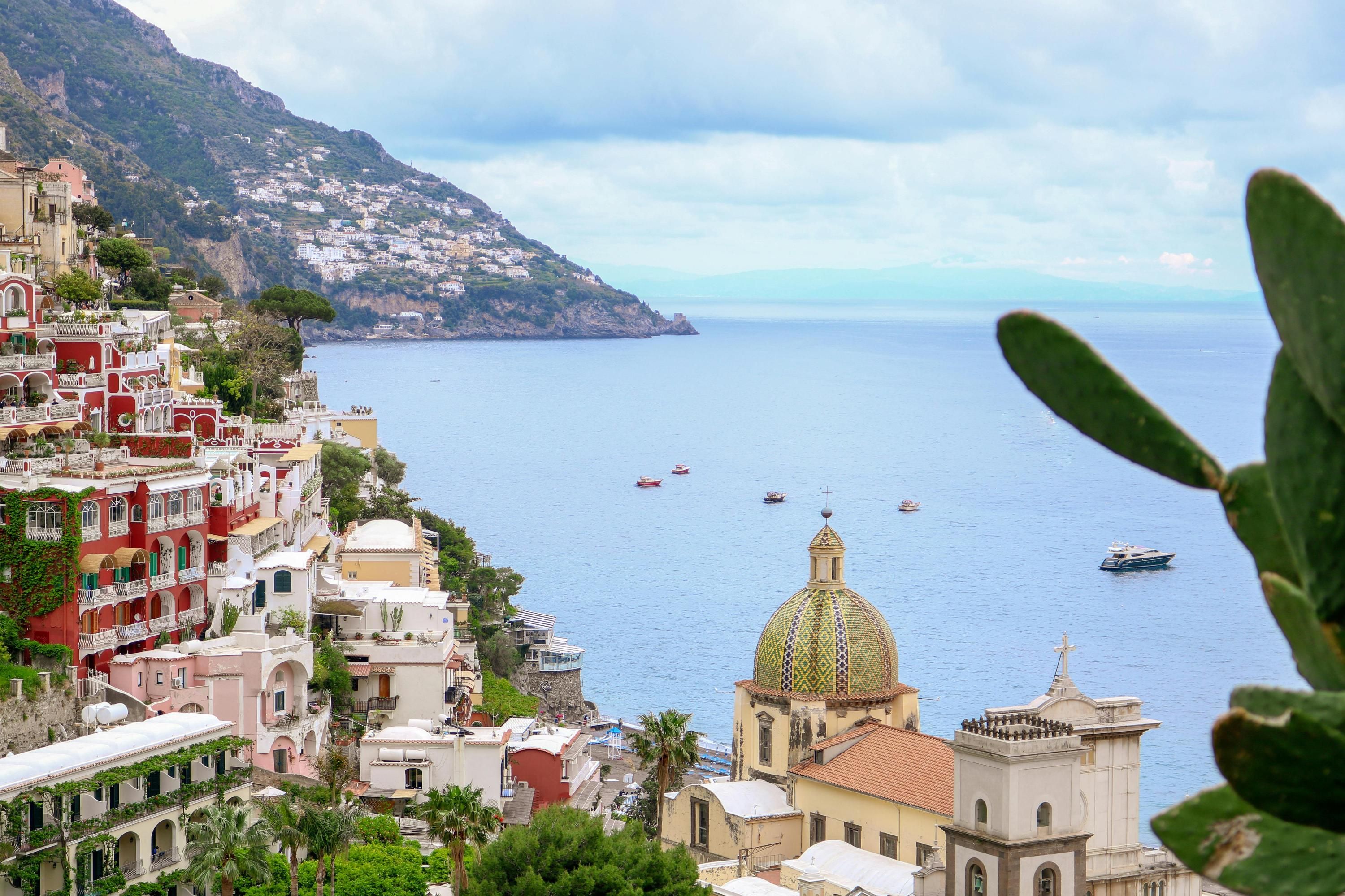 Скільки коштує квартира в Італії