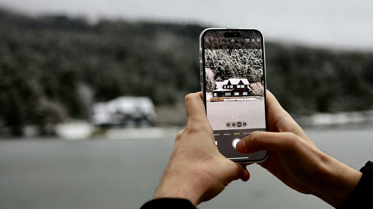 Смартфони з найкращими камерами 2025 року – рейтинг топових моделей