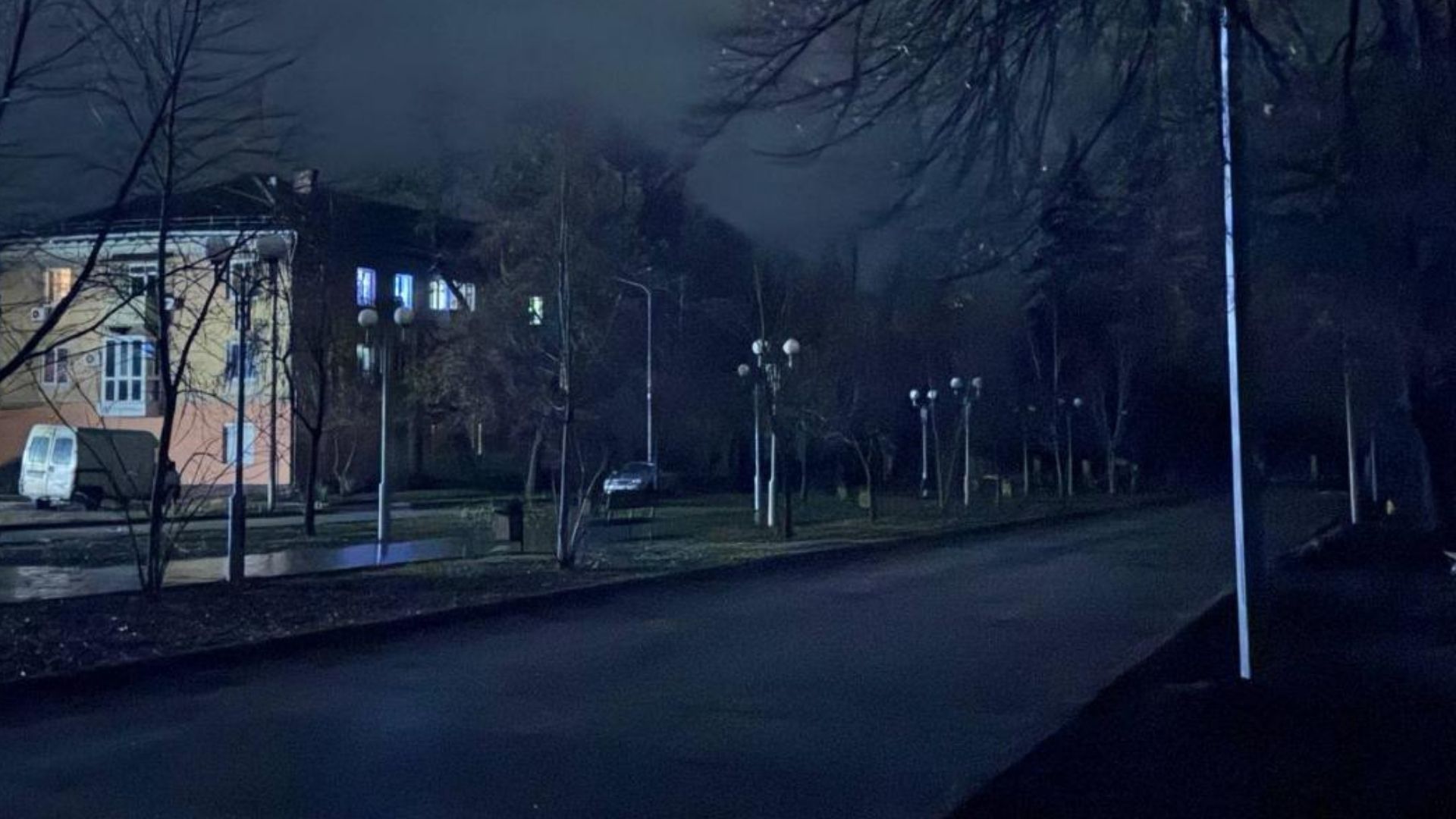 У Дніпрі та Запоріжжі - аварійні відключення світла