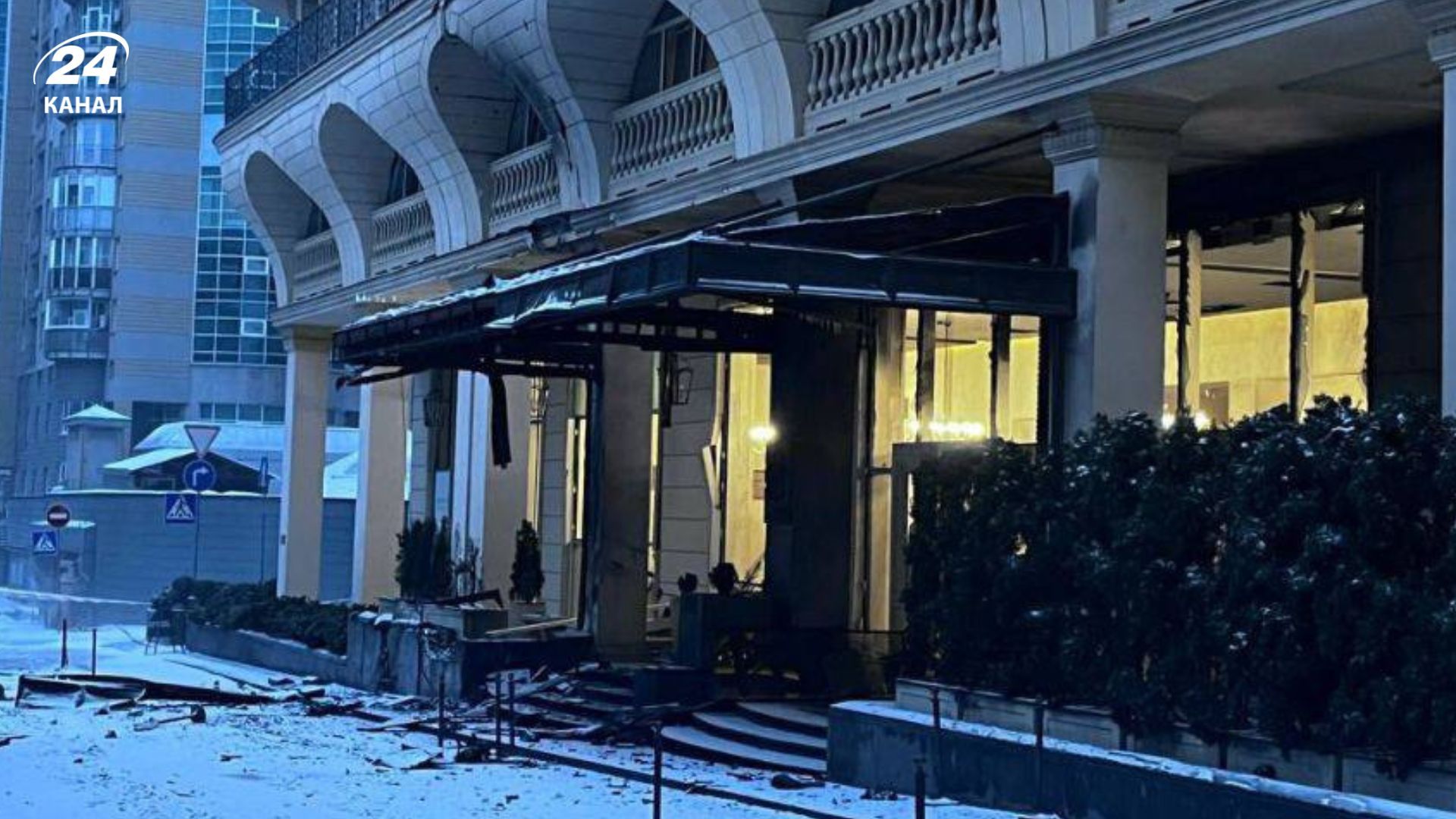 Окупанти пошкодили будівлю посольства у Києві Окупанти пошкодили будівлю посольства у Києві