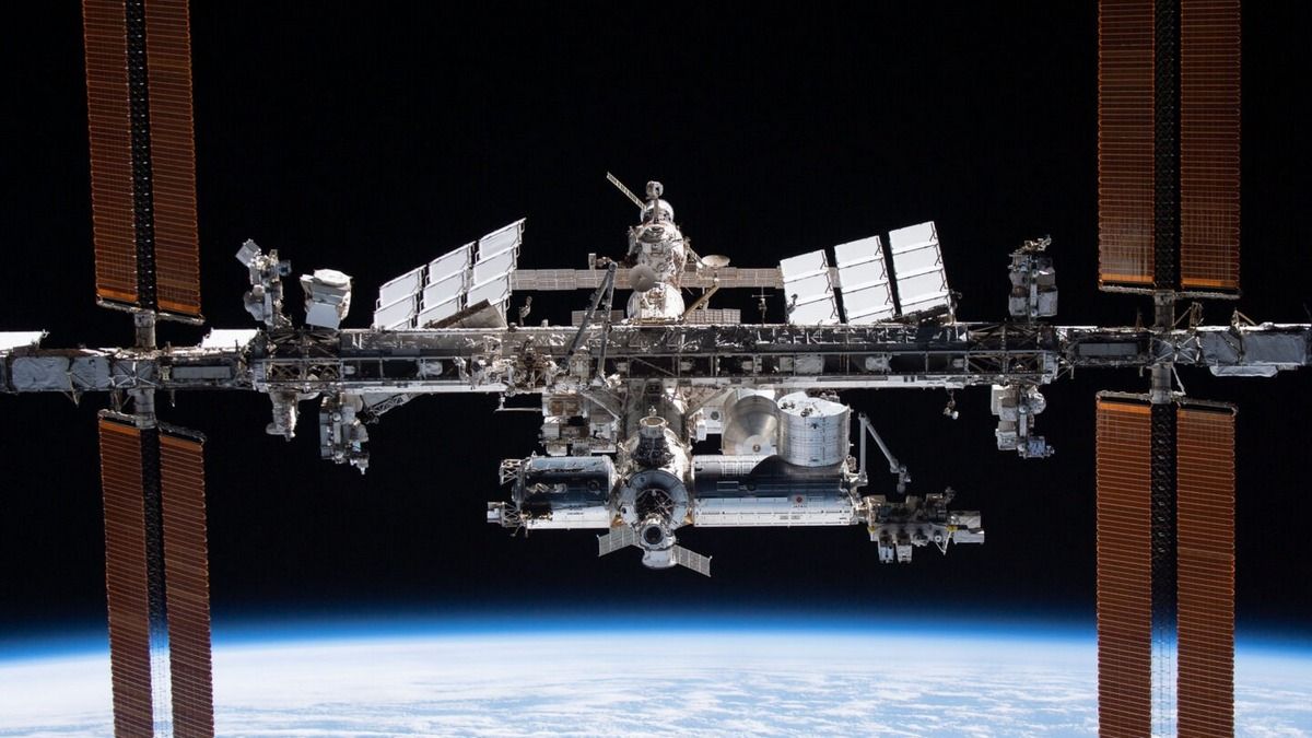 Медична евакуація з МКС – NASA повертає астронавтів Crew-11 достроково Медична евакуація з МКС – NASA повертає астронавтів Crew-11 достроково