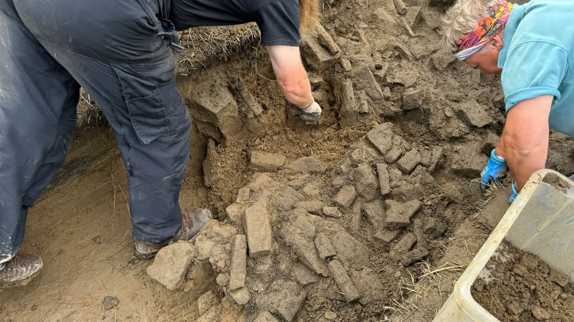Під час розкопок Під час розкопок