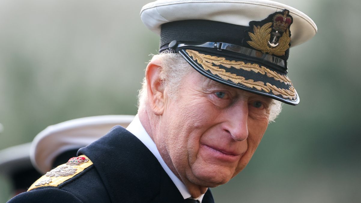 Король Чарльз III Король Чарльз III