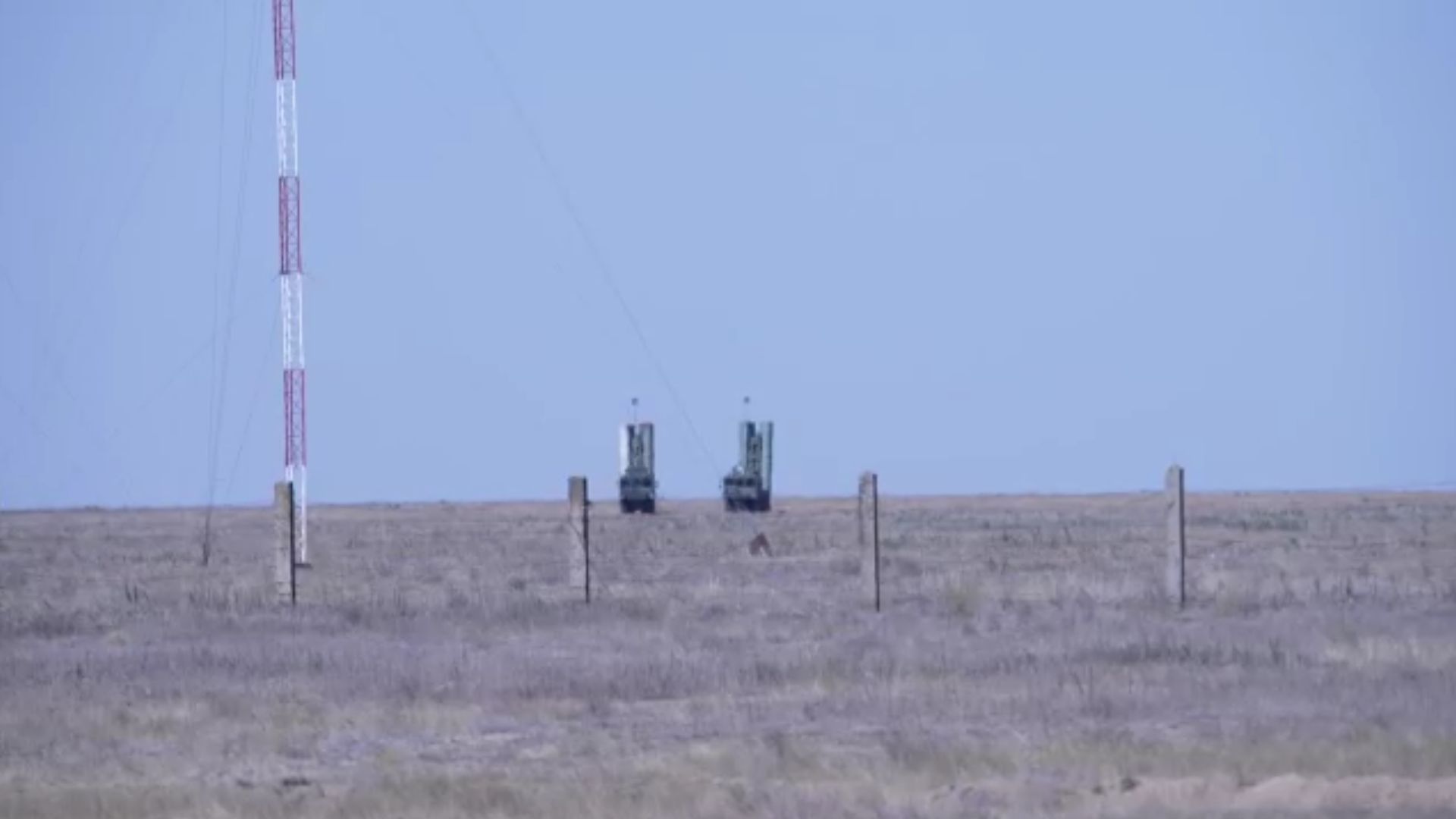 С-400 на полигоне "Капустин Яр" С-400 на полигоне "Капустин Яр"