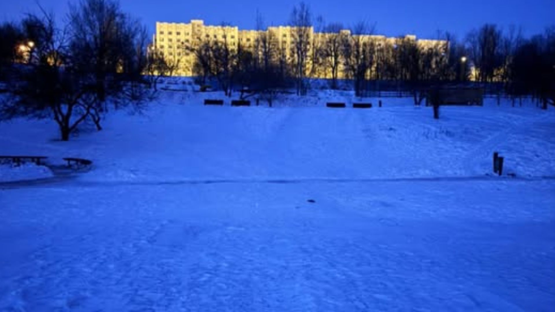 Горка, с которой каталась женщина в Харькове Горка, с которой каталась женщина в Харькове