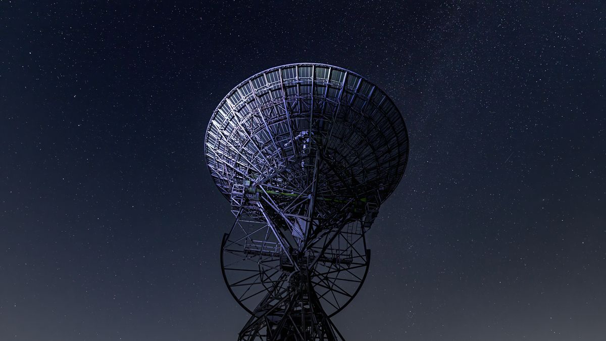 Гамма-вспышку из ранней Вселенной зафиксировали земные спутники Гамма-вспышку из ранней Вселенной зафиксировали земные спутники