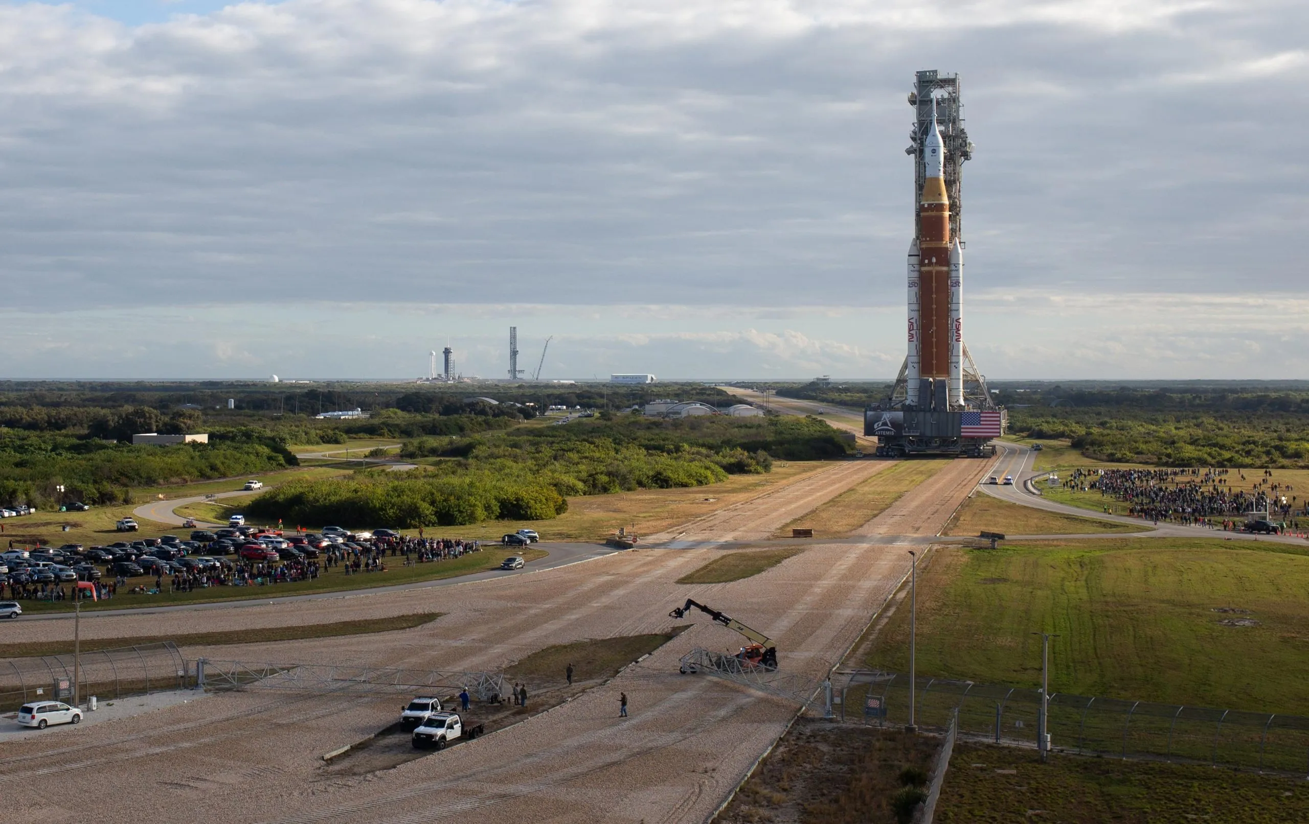 Space Launch System із кораблем Orion