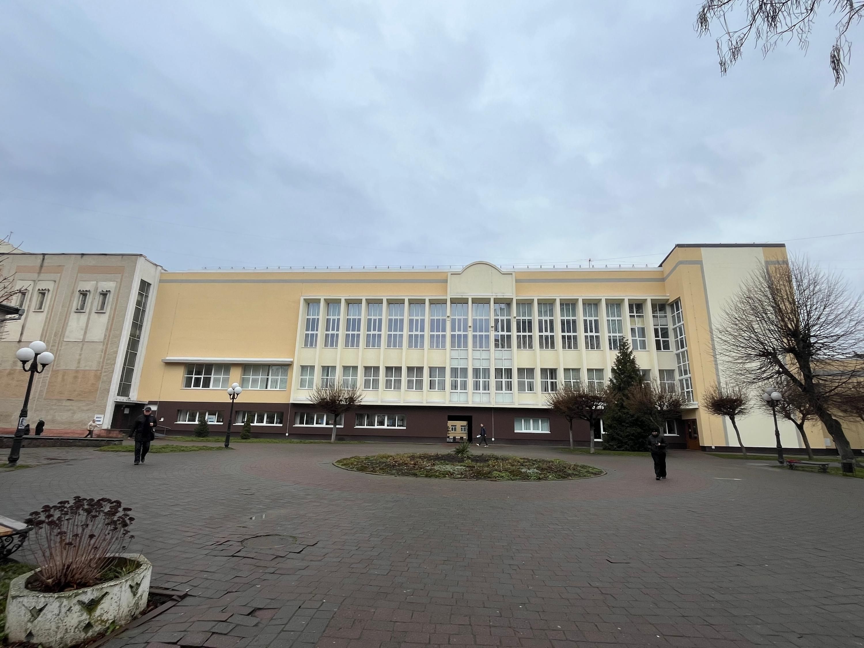 Прикарпатський національний університет імені Василя Стефаника Прикарпатський національний університет імені Василя Стефаника