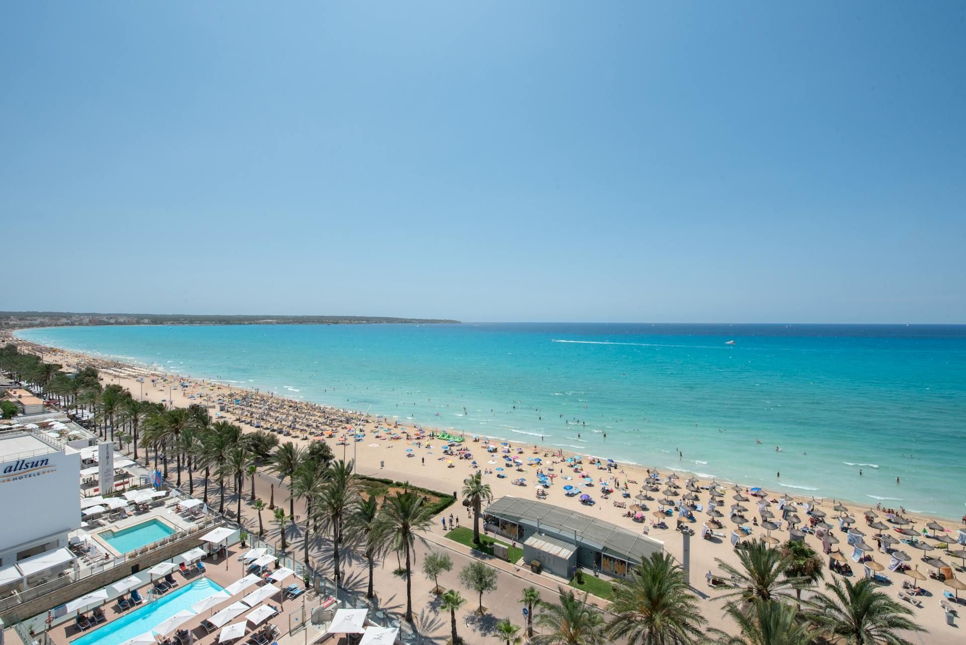 На Майорке закрывается немало баров