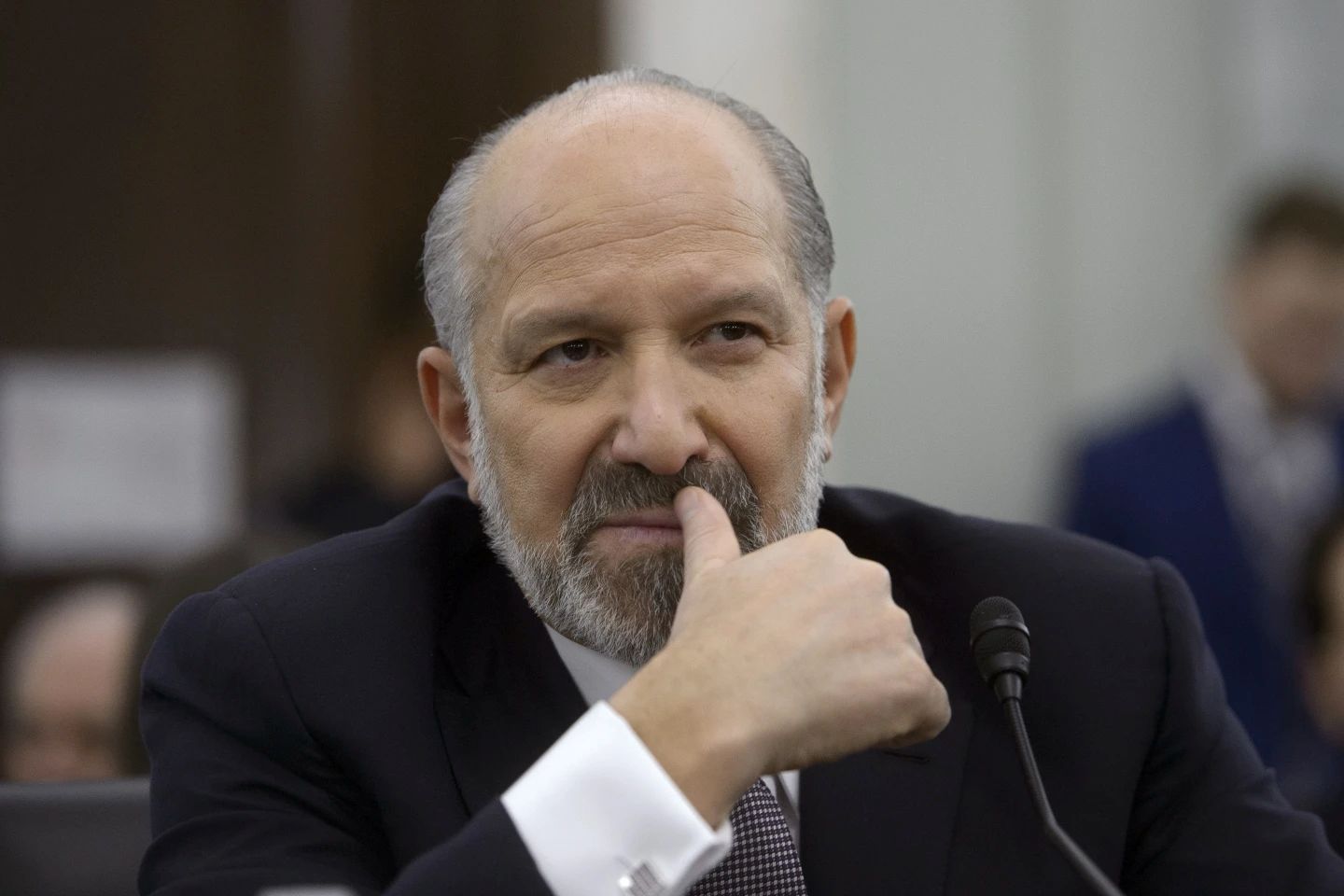 Говард Лутнік спричинив скандал у Давосі