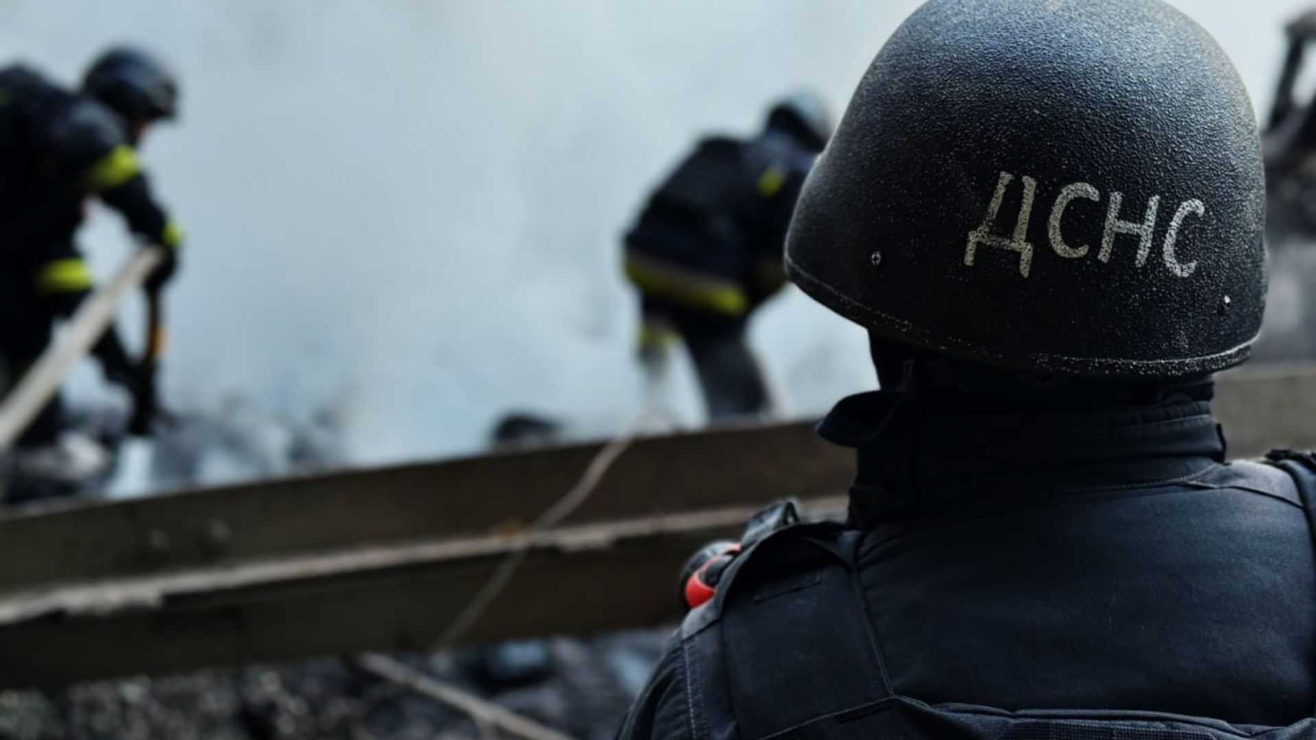 Унікальна операція в крижаній воді: водолази ДСНС шість діб лагодили пошкоджену ТЕЦ у Києві - 24 Канал Унікальна операція в крижаній воді: водолази ДСНС шість діб лагодили пошкоджену ТЕЦ у Києві - 24 Канал