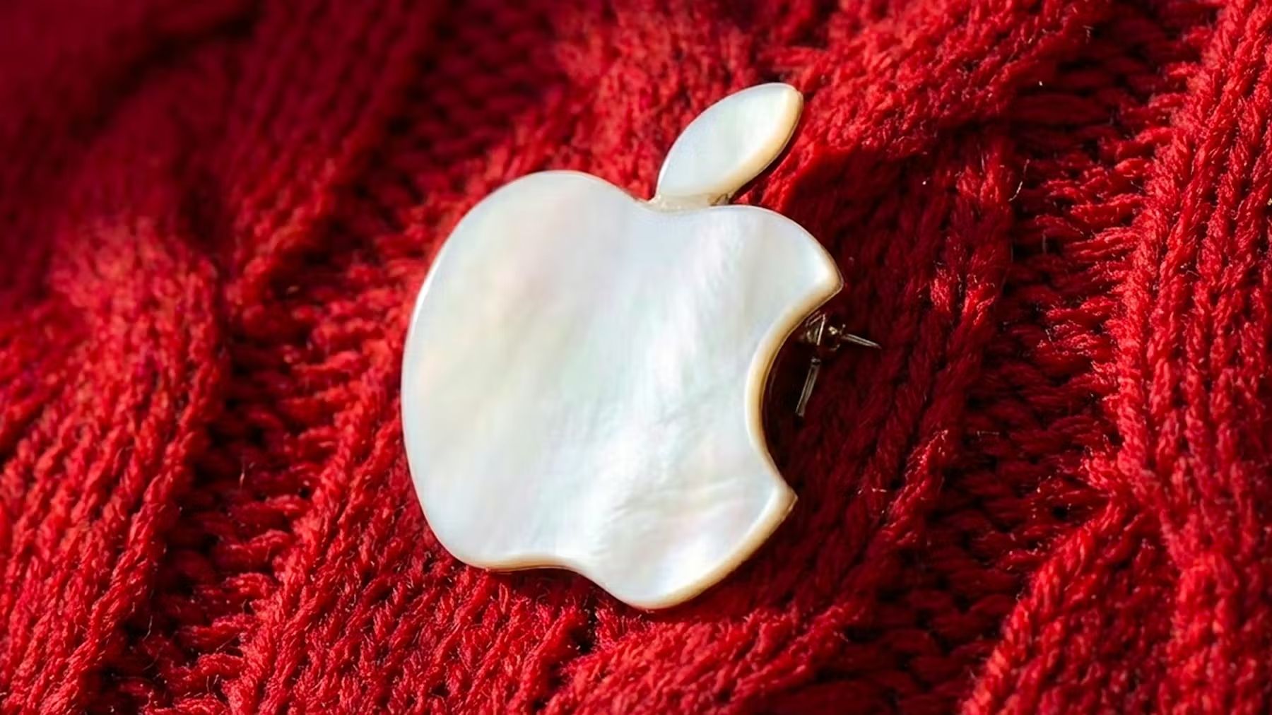 Apple готовит умное ИИ-устройство в формате пина размером с AirTag - Техно Apple готовит умное ИИ-устройство в формате пина размером с AirTag - Техно