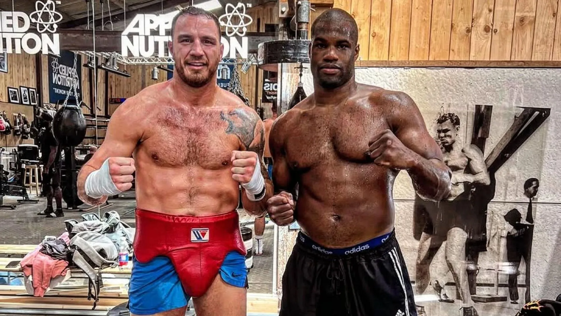 Агрон Смакічі 