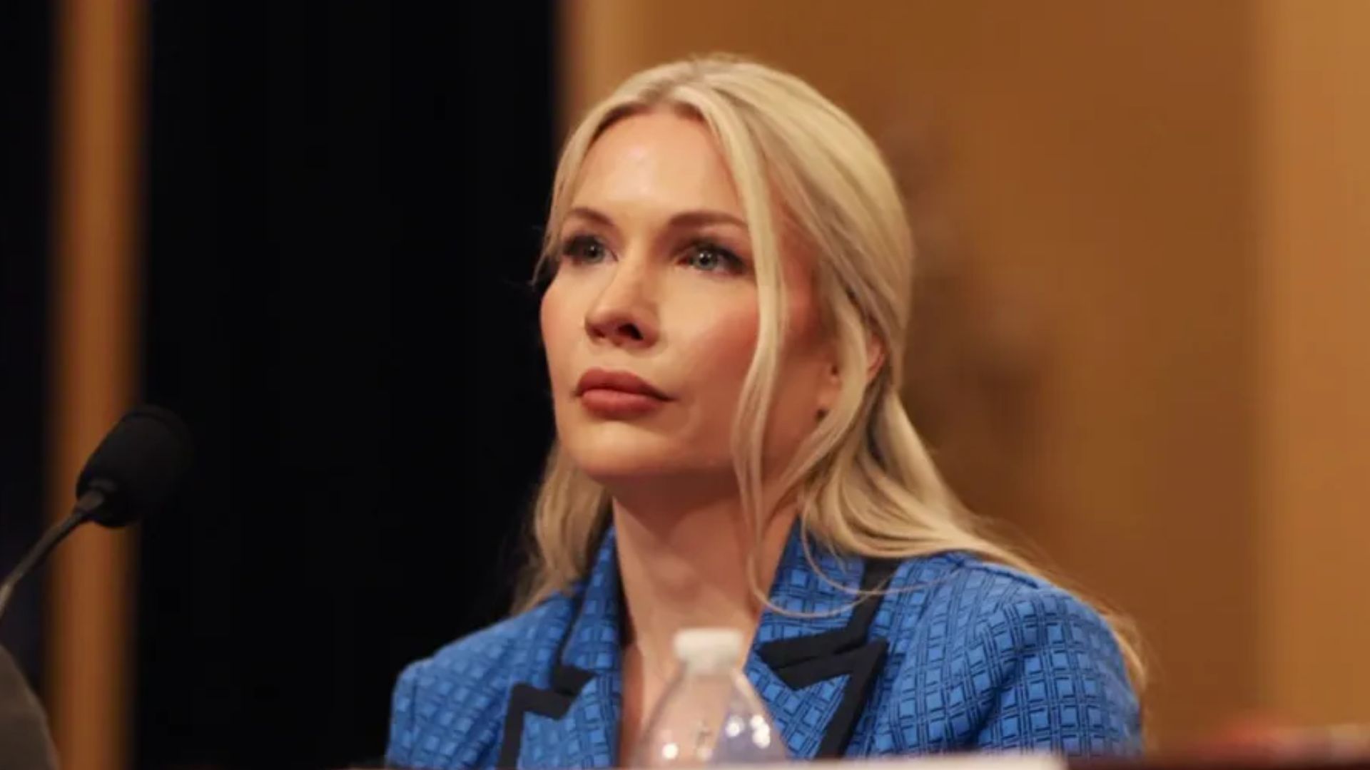 Меган Моббс Меган Моббс