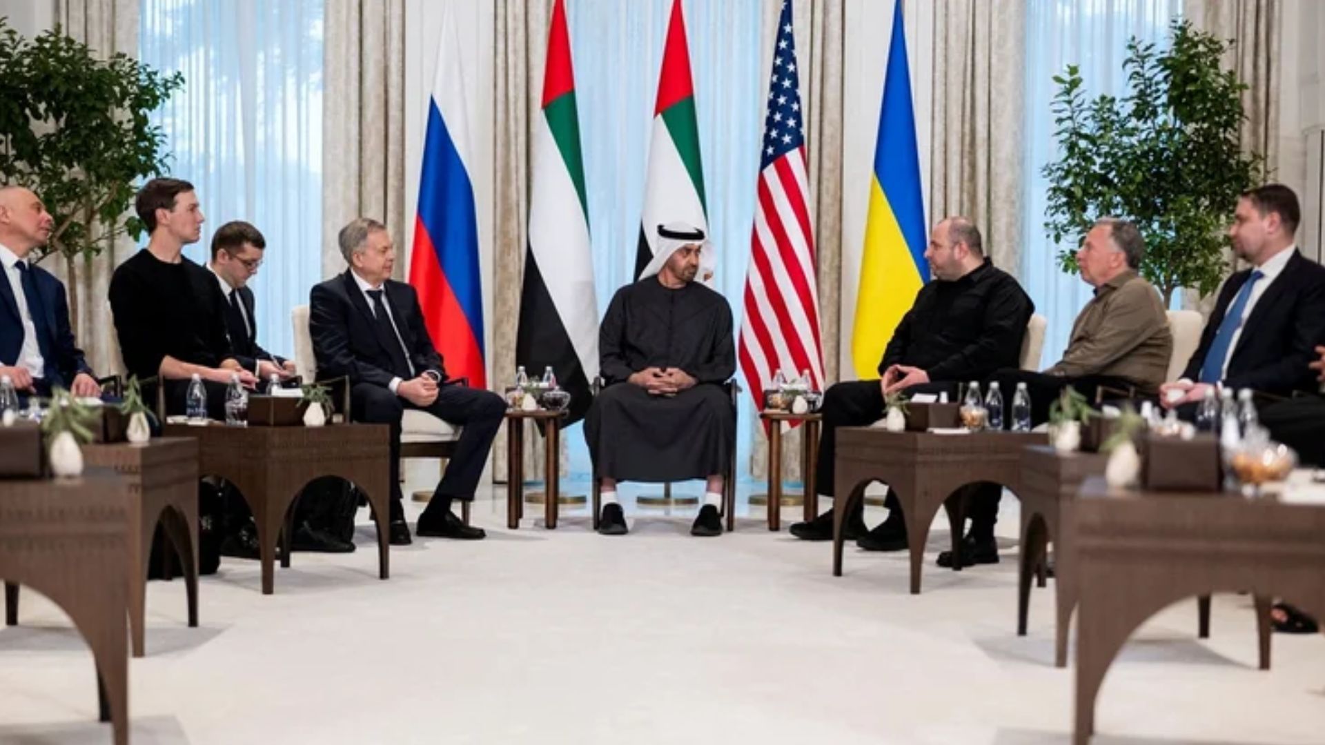 Переговори у Абу-Дабі