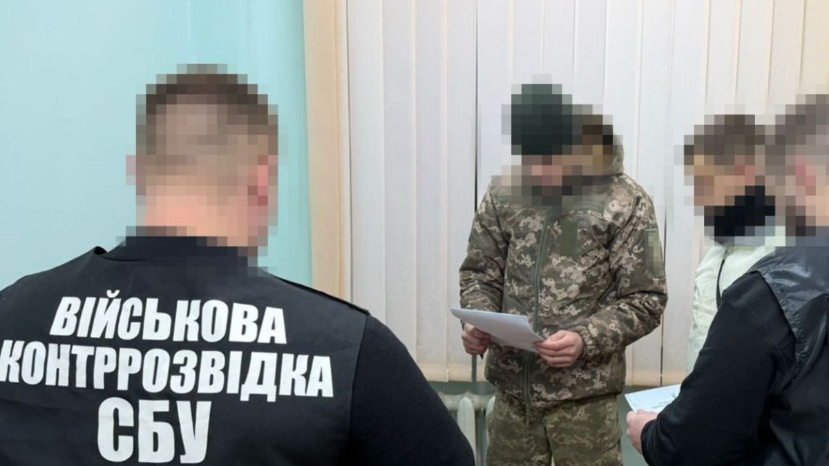 "Зливав" ворогу локації ППО: СБУ затримала чергового російського інформатора - 24 Канал "Зливав" ворогу локації ППО: СБУ затримала чергового російського інформатора - 24 Канал