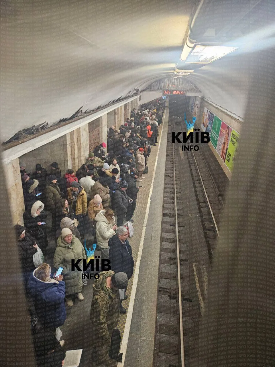 Транспортный коллапс в метро Киева Транспортный коллапс в метро Киева