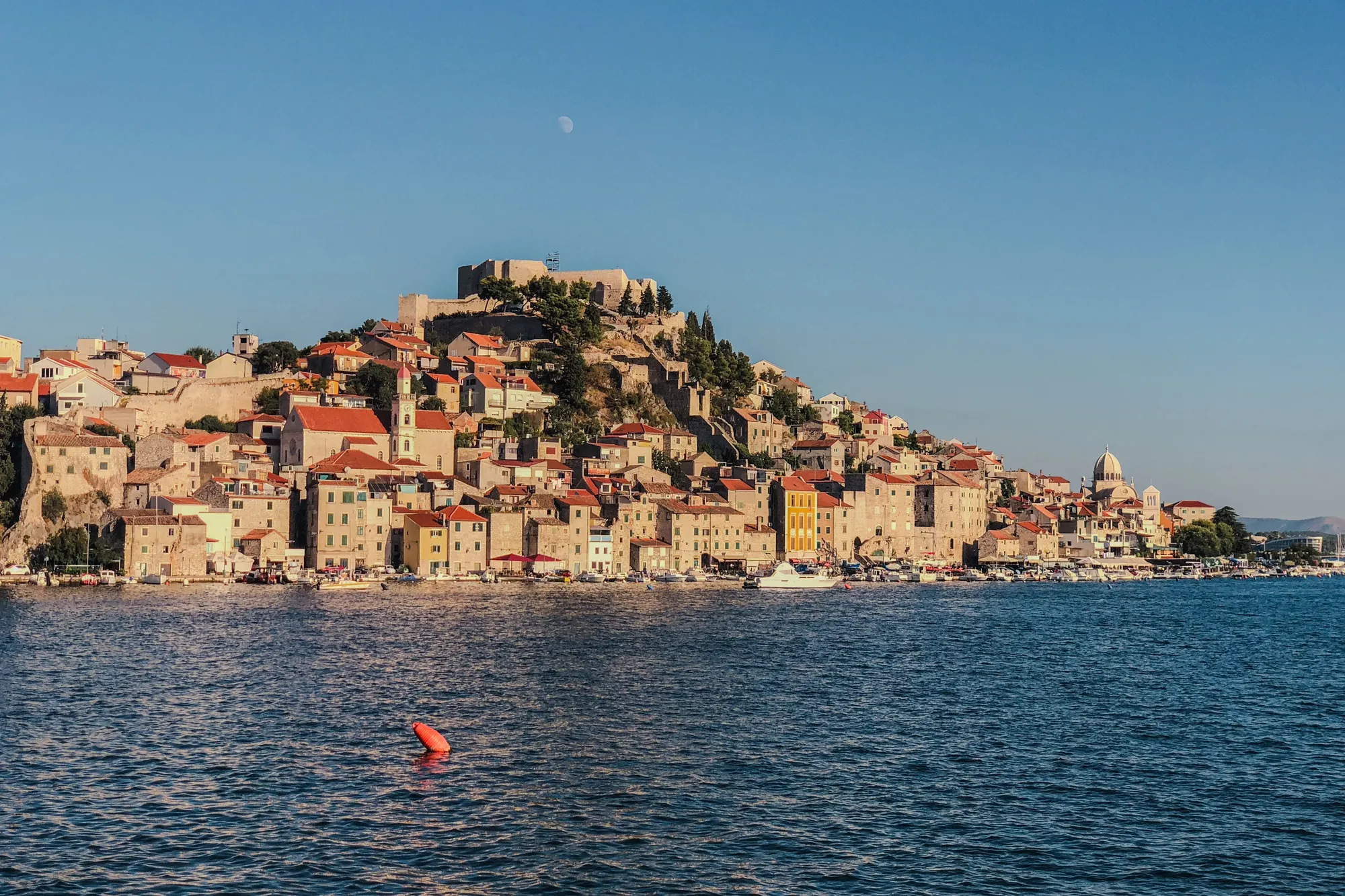 Город Шибеник в Хорватии 