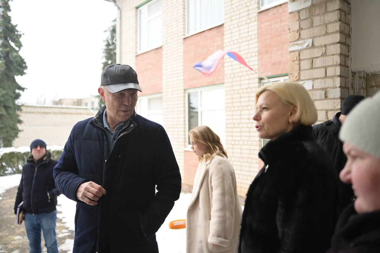 Гауляйтер Херсонщины Сальдо и работники оккупационной местной власти Гауляйтер Херсонщины Сальдо и работники оккупационной местной власти