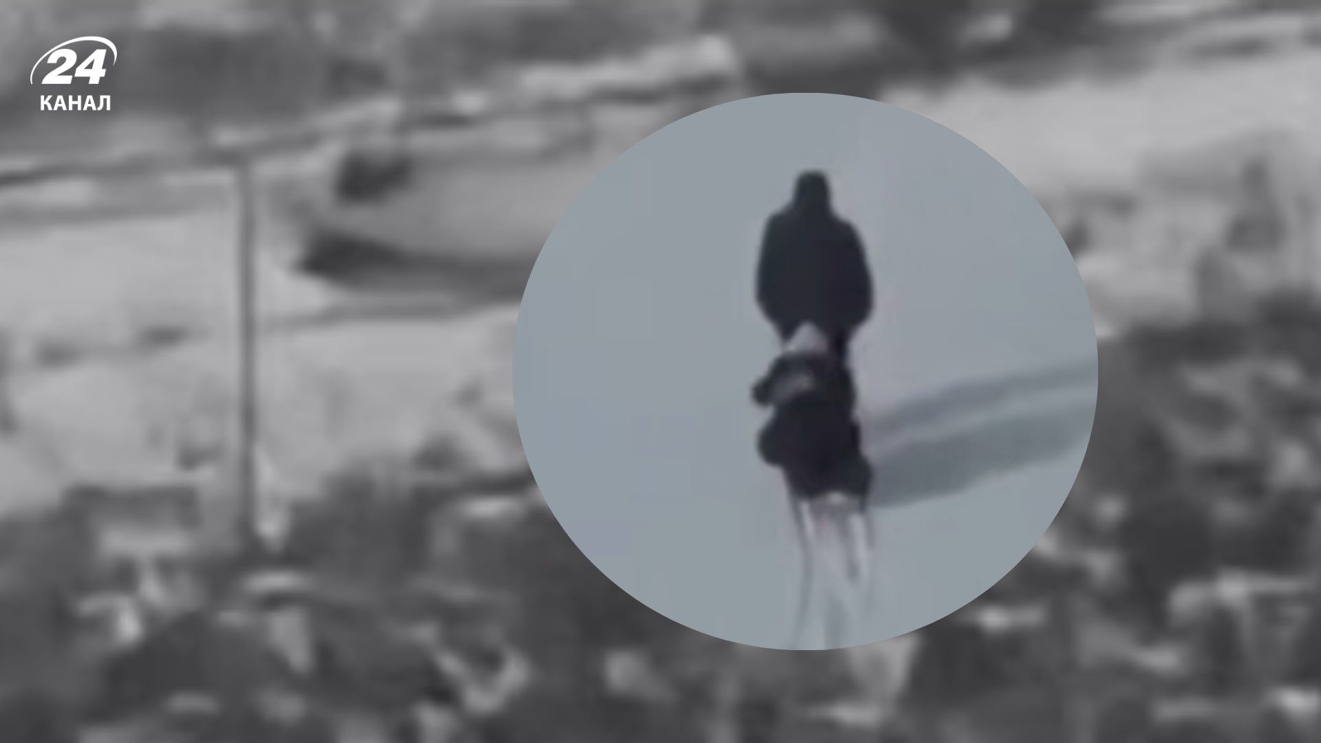 Вбили жінку, а тоді чоловіка, що оплакував її: ворог атакував людей під час евакуації на Сумщині - 24 Канал Вбили жінку, а тоді чоловіка, що оплакував її: ворог атакував людей під час евакуації на Сумщині - 24 Канал