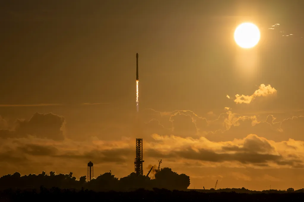 SWFO-L1 був запущений 24 вересня 2025 року на борту ракети SpaceX Falcon 9 SWFO-L1 був запущений 24 вересня 2025 року на борту ракети SpaceX Falcon 9