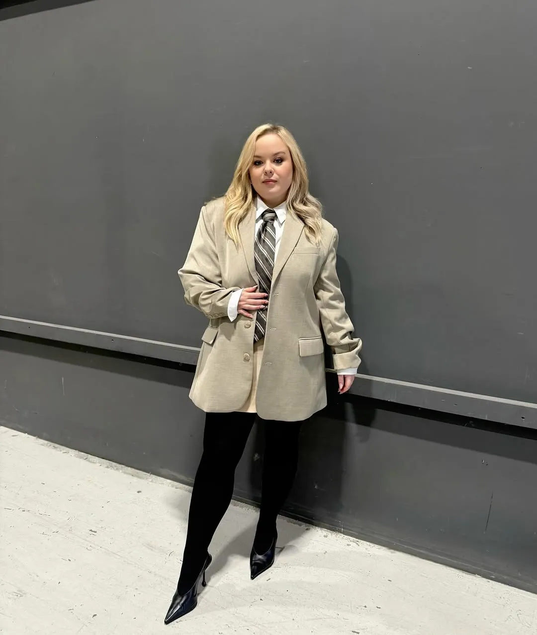 Нікола Кохлан Нікола Кохлан