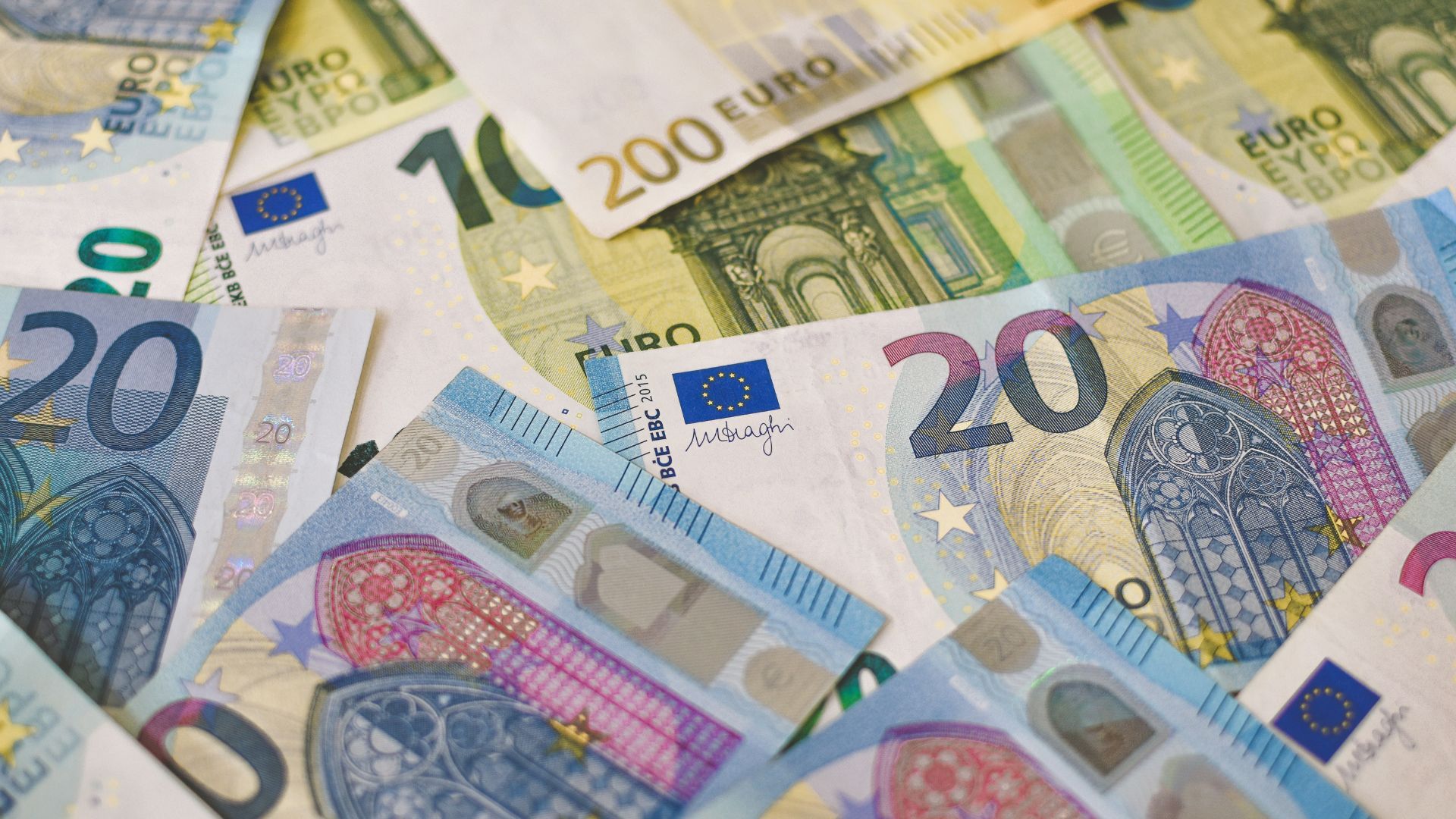 Деньги от Италии для Украины