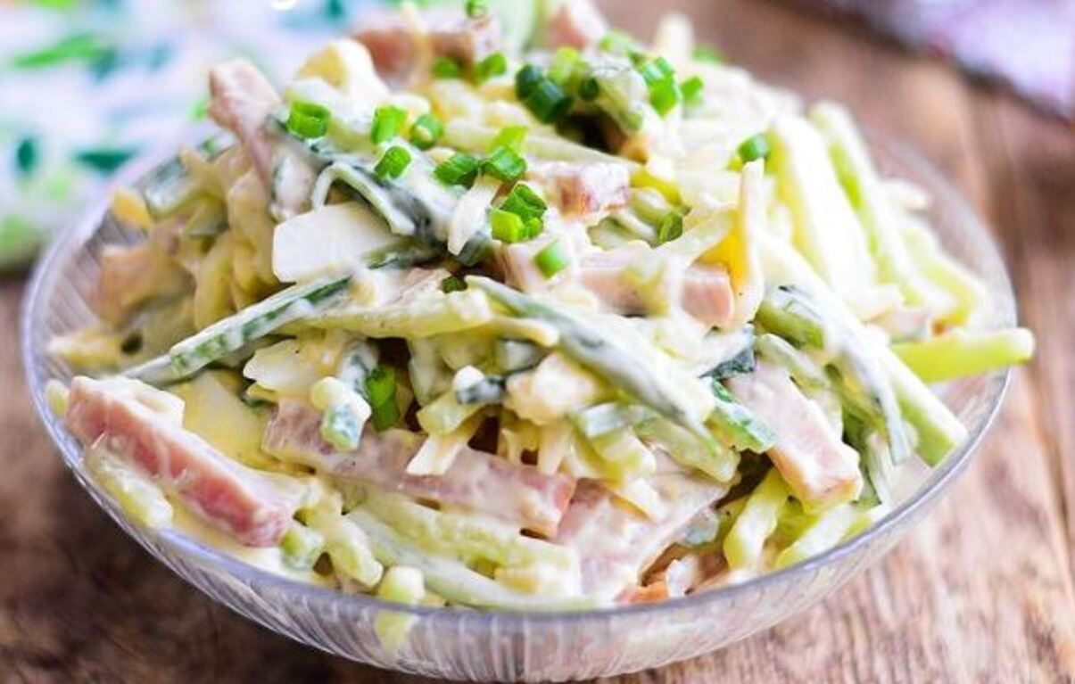 Любимый салат с ветчиной Любимый салат с ветчиной