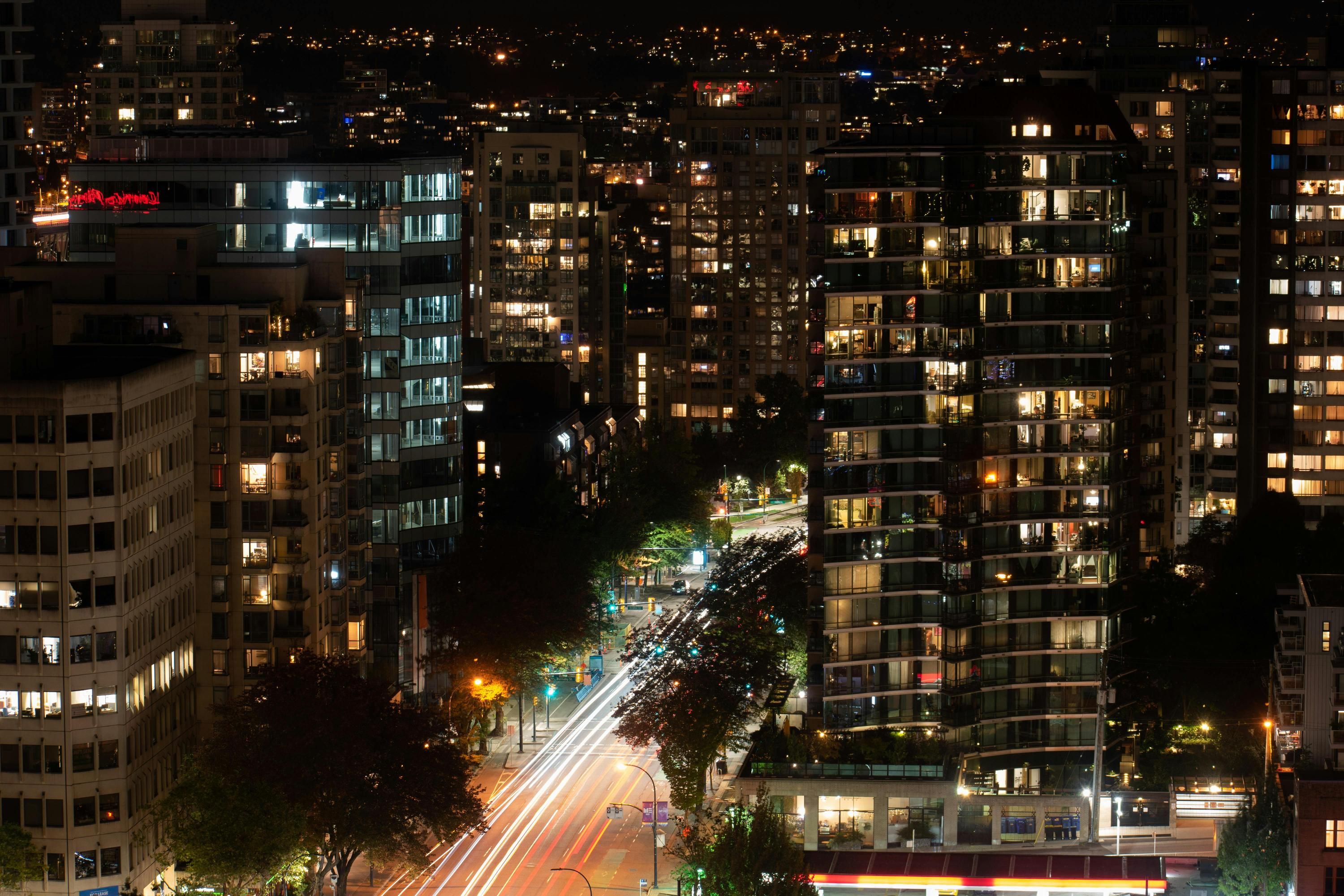 До 300 тысяч на энергонезависимость дома: как будет работать новая программа "СвітлоДім" - Недвижимость До 300 тысяч на энергонезависимость дома: как будет работать новая программа "СвітлоДім" - Недвижимость