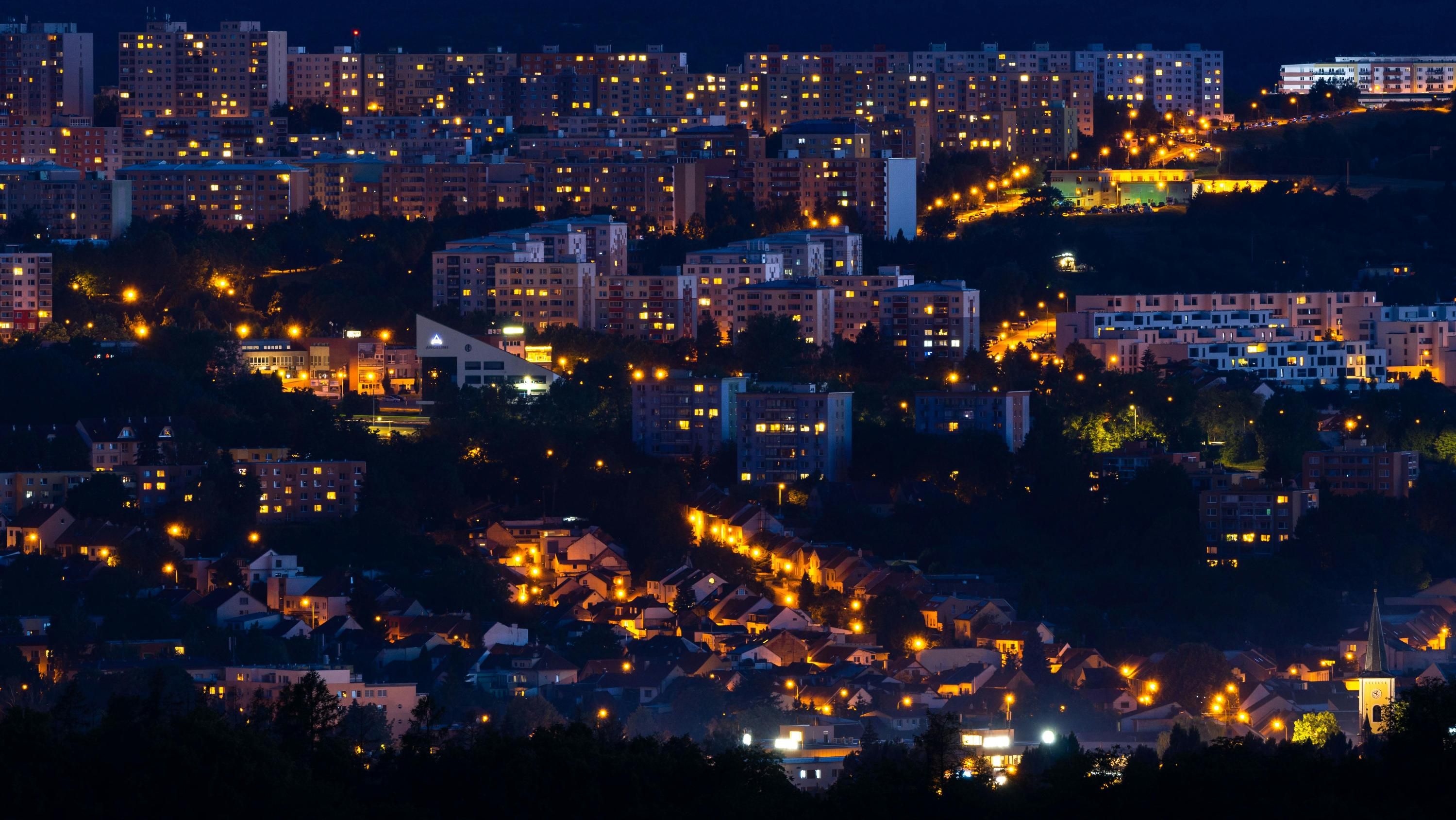 Програма "СвітлоДім" почала працювати Програма "СвітлоДім" почала працювати