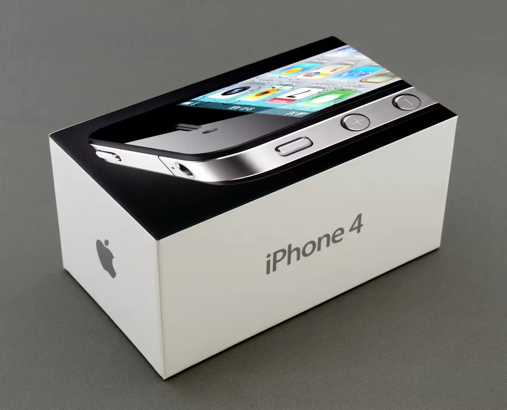 iPhone 4 iPhone 4