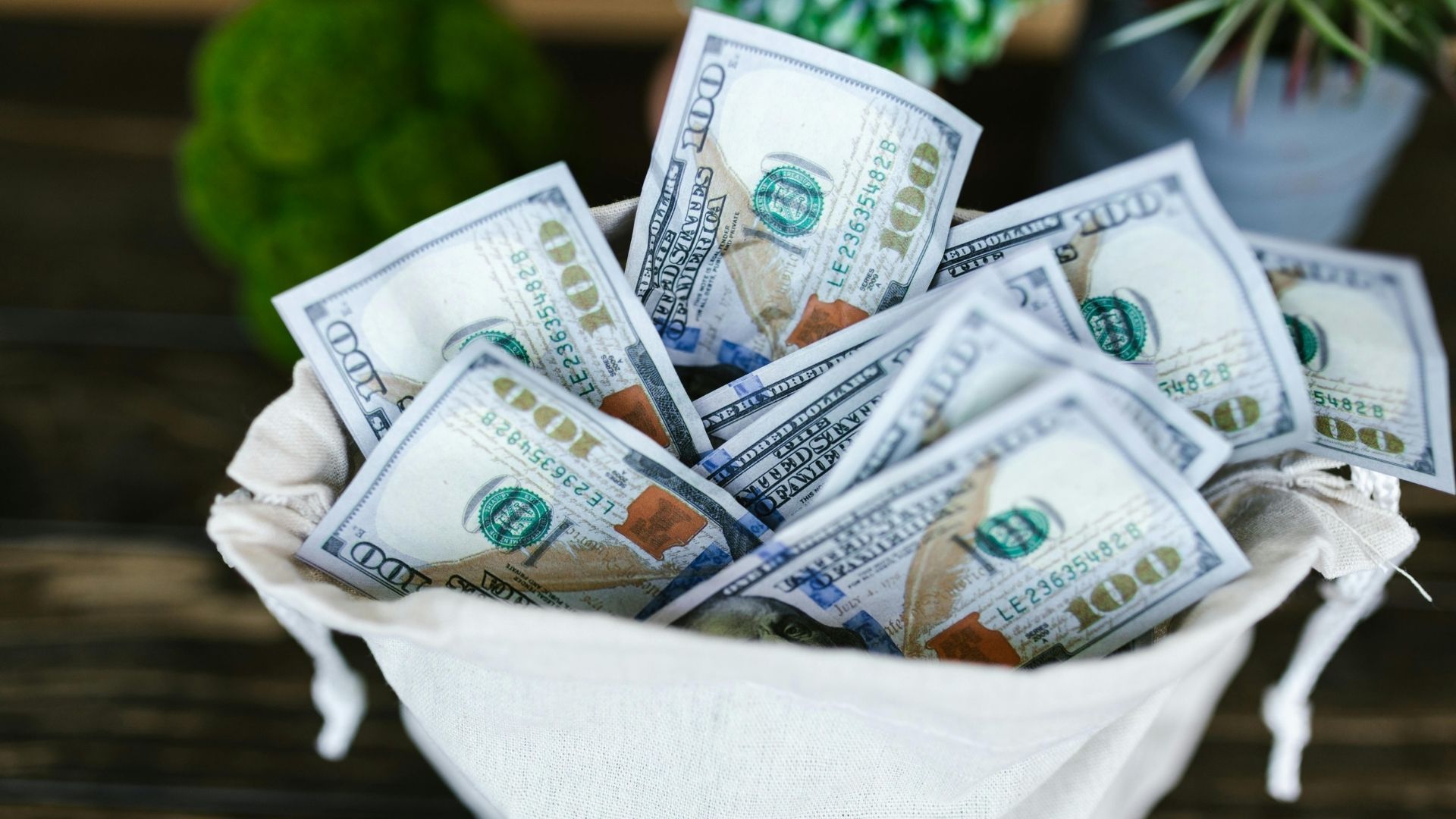 Який курс валют в Україні 2 лютого 2026 року Який курс валют в Україні 2 лютого 2026 року