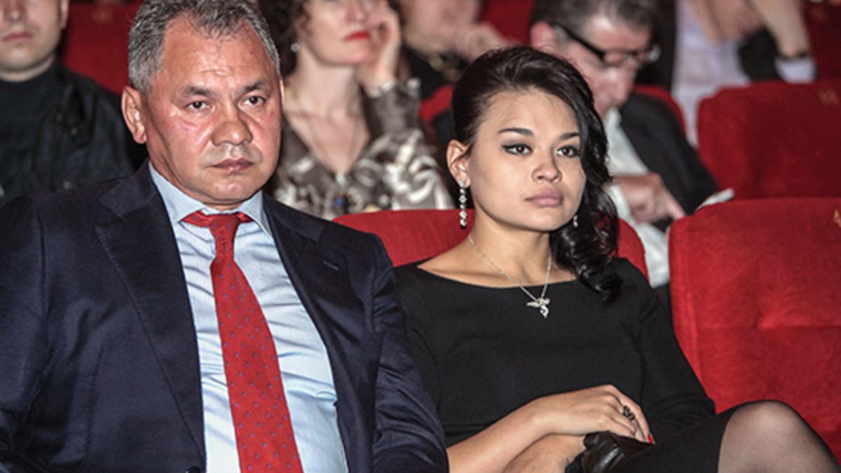 Донька Шойгу керуватиме пошуком рідкісноземів у Сибіру Донька Шойгу керуватиме пошуком рідкісноземів у Сибіру