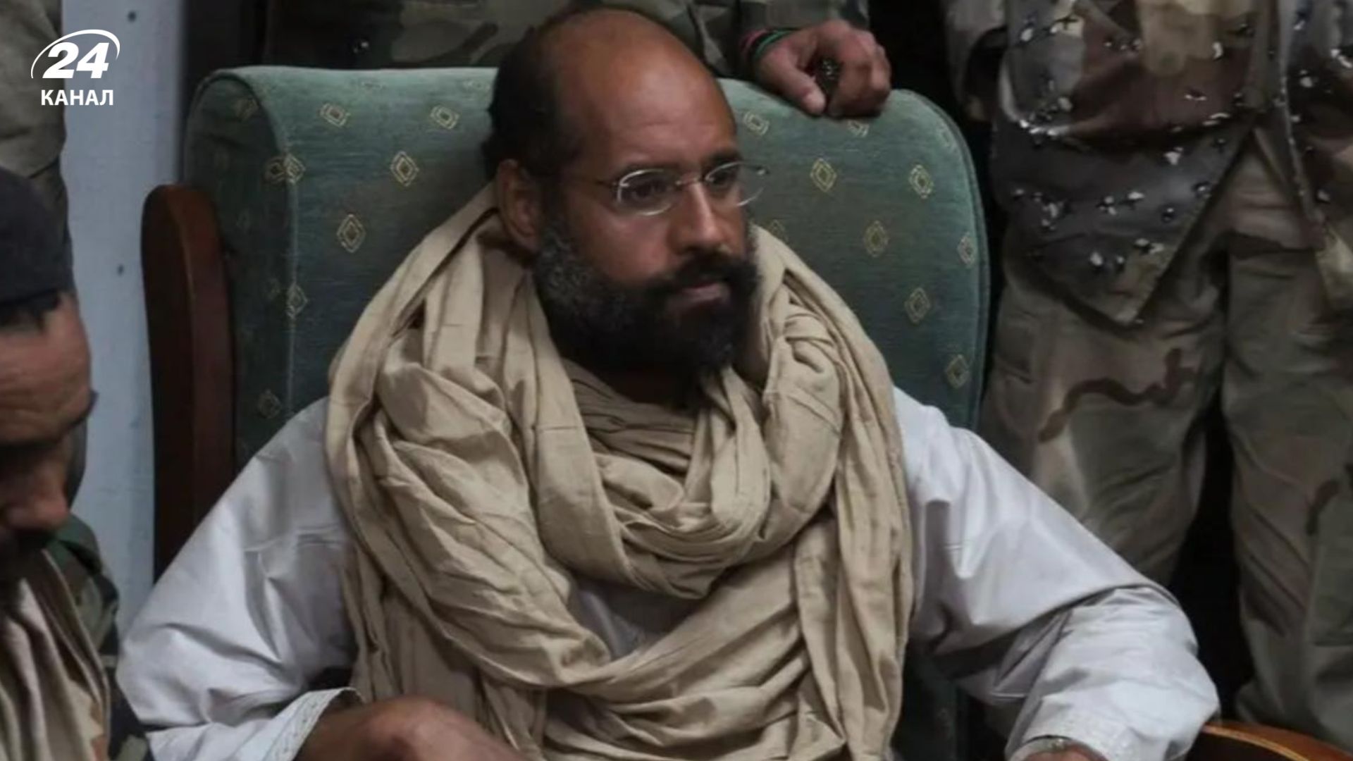 Сына Кадаффи застрелили в саду собственной резиденции