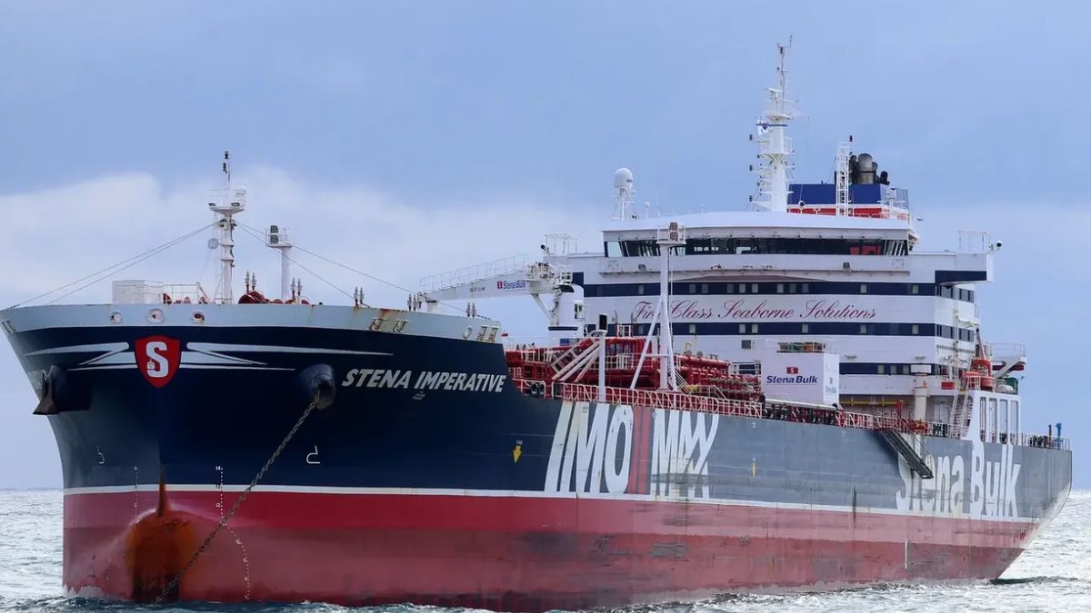 Після того, як США збили «Шахед», Іран переслідував американський танкер і погрожував захопити - Геополітика Після того, як США збили «Шахед», Іран переслідував американський танкер і погрожував захопити - Геополітика