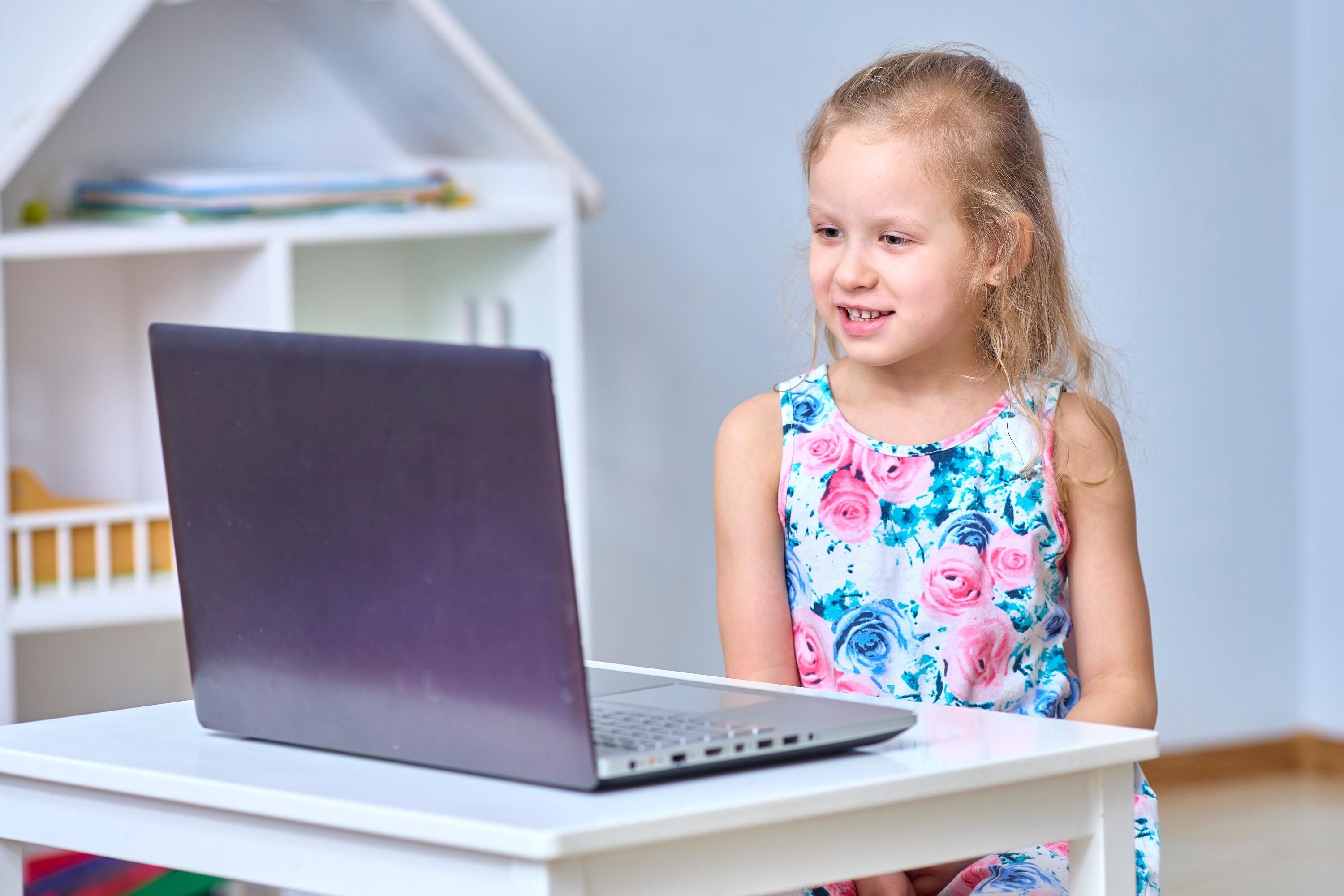 Доступ детей к соцсетям